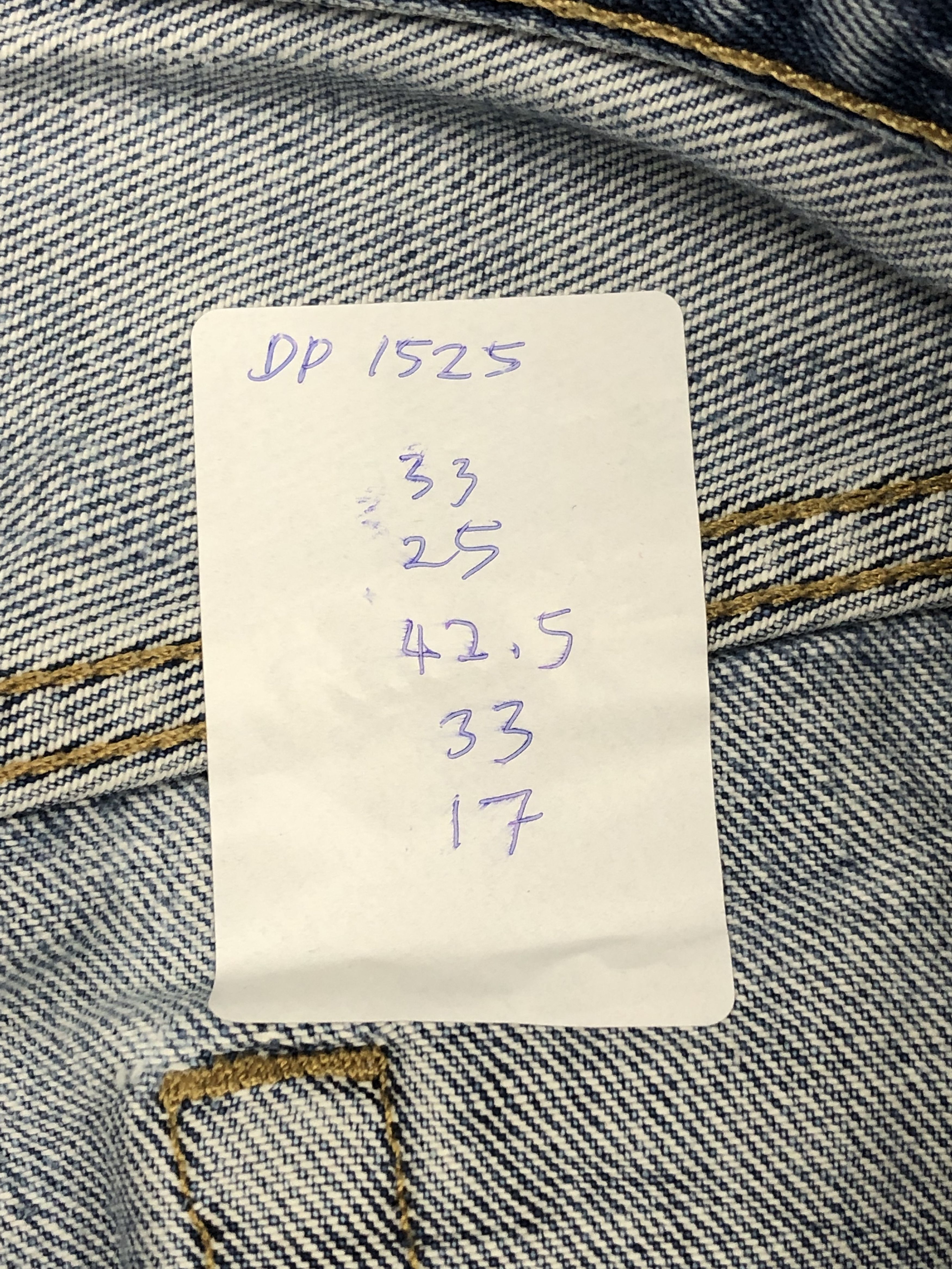 Levi's Vintage Levis 501 Faded Blue Jeans DP1525 Size US 33 - 13 Thumbnail