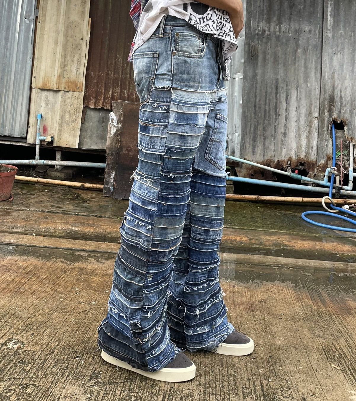 Designer × Handmade × Levi's Levi’s Patchwork Custom Denim Jeans Size US 34 / EU 50 - 3 Thumbnail