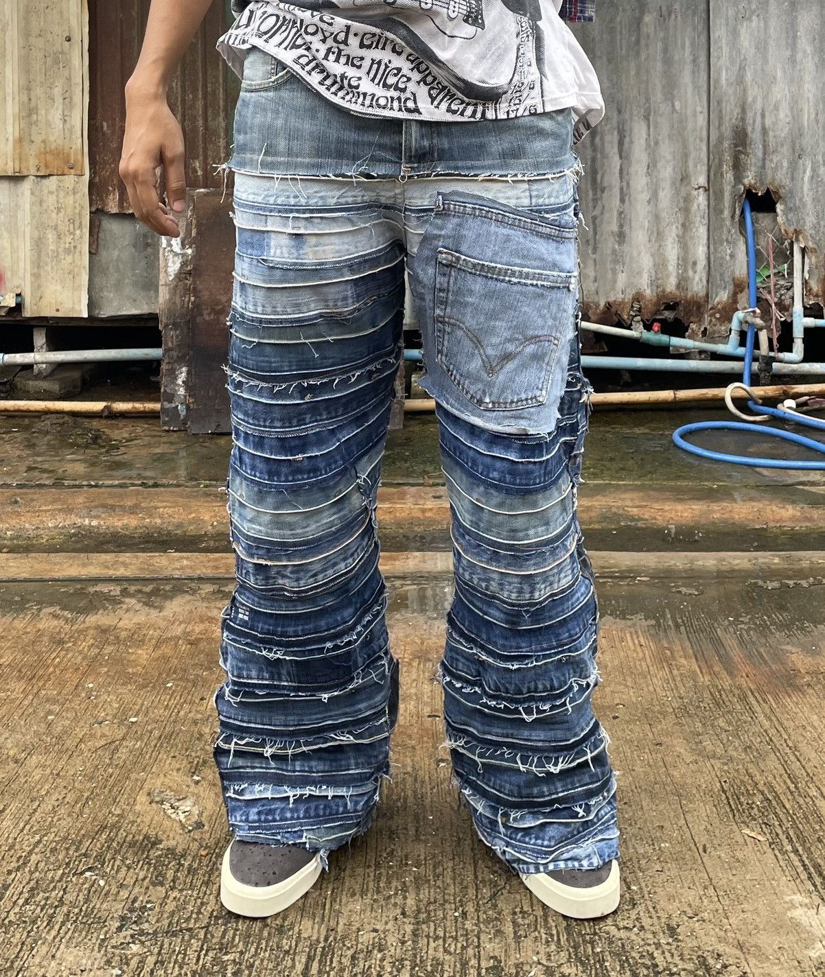 Designer × Handmade × Levi's Levi’s Patchwork Custom Denim Jeans Size US 34 / EU 50 - 2 Thumbnail