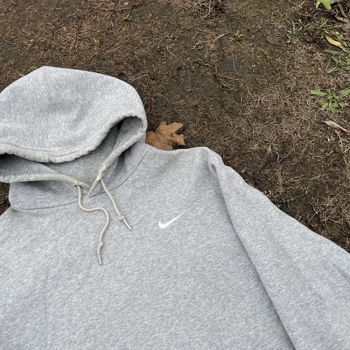 Vintage Vintage Nike Swoosh Hoodie Faded Grey Streetwear Y2K Denim M Size US M / EU 48-50 / 2 - 6 Thumbnail