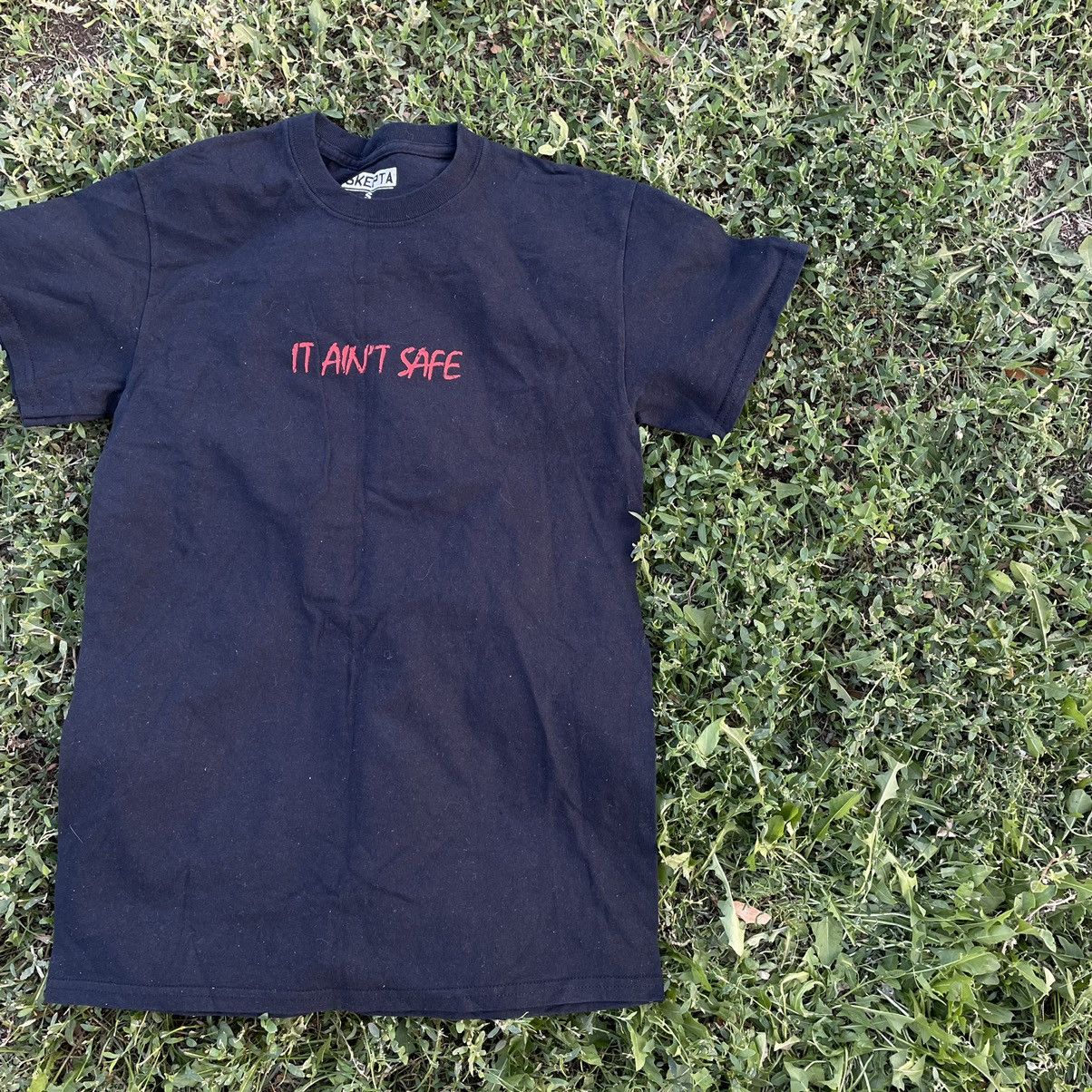 Vintage Vintage Y2K Sun Faded Graphic Horror Print Tee Grunge Boxy S Size US S / EU 44-46 / 1 - 4 Thumbnail