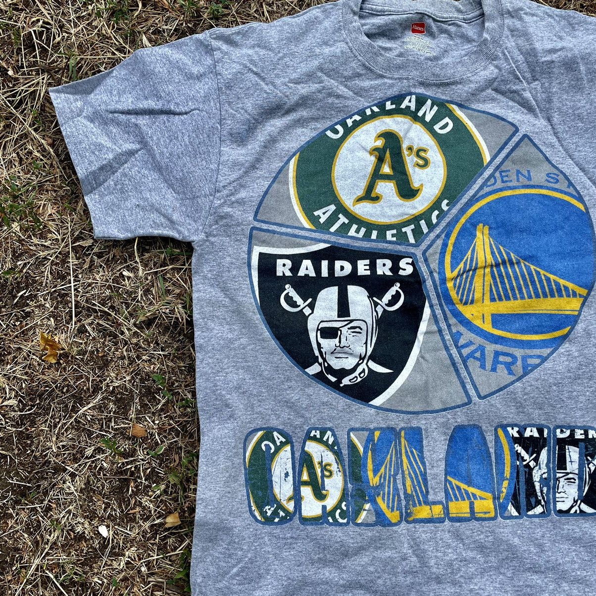 Vintage Vintage Y2K Oakland Bay Area Sports Graphic Tee Streetwear L Size US L / EU 52-54 / 3 - 3 Thumbnail