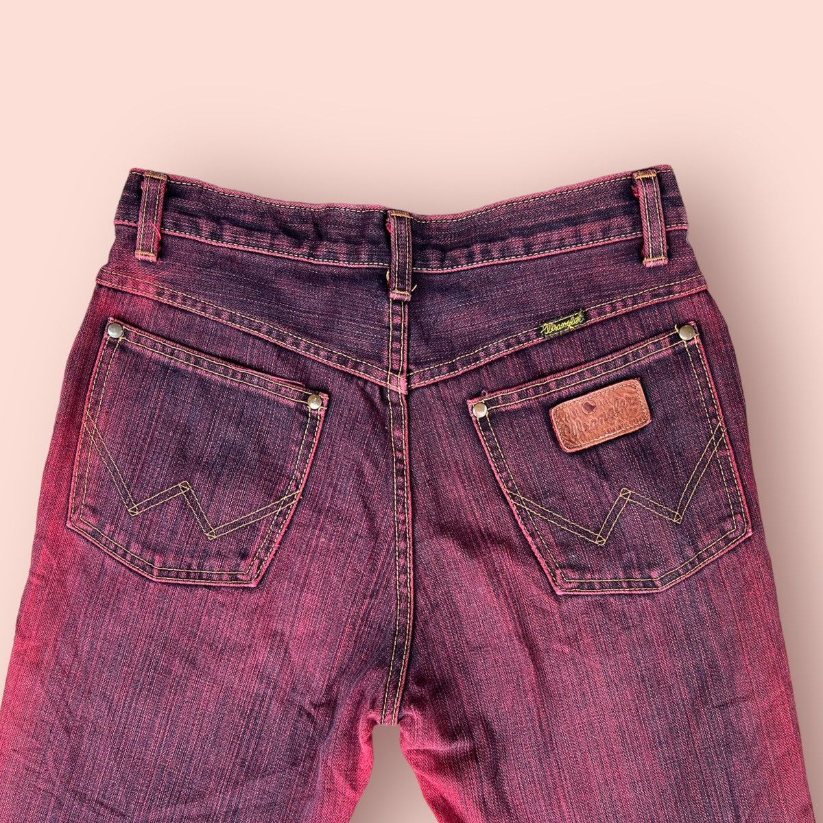 Japanese Brand × Vintage × Wrangler FLARED VINTAGE WRANGLER WASHED RED DENIM Size US 27 - 21 Thumbnail