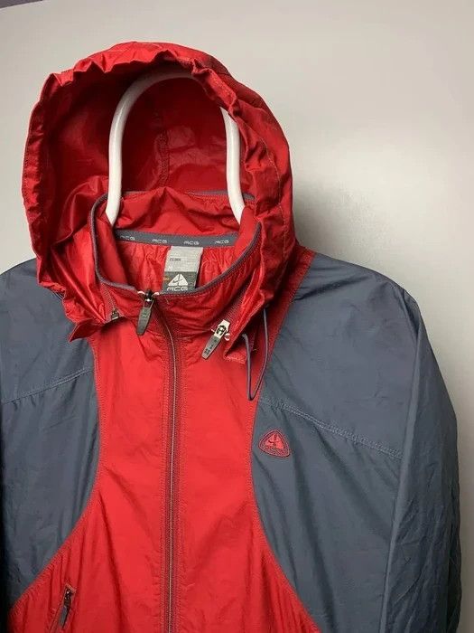 Nike Nike acg light jacket size M streetwear vintage red raincoat Size US M / EU 48-50 / 2 - 2 Thumbnail