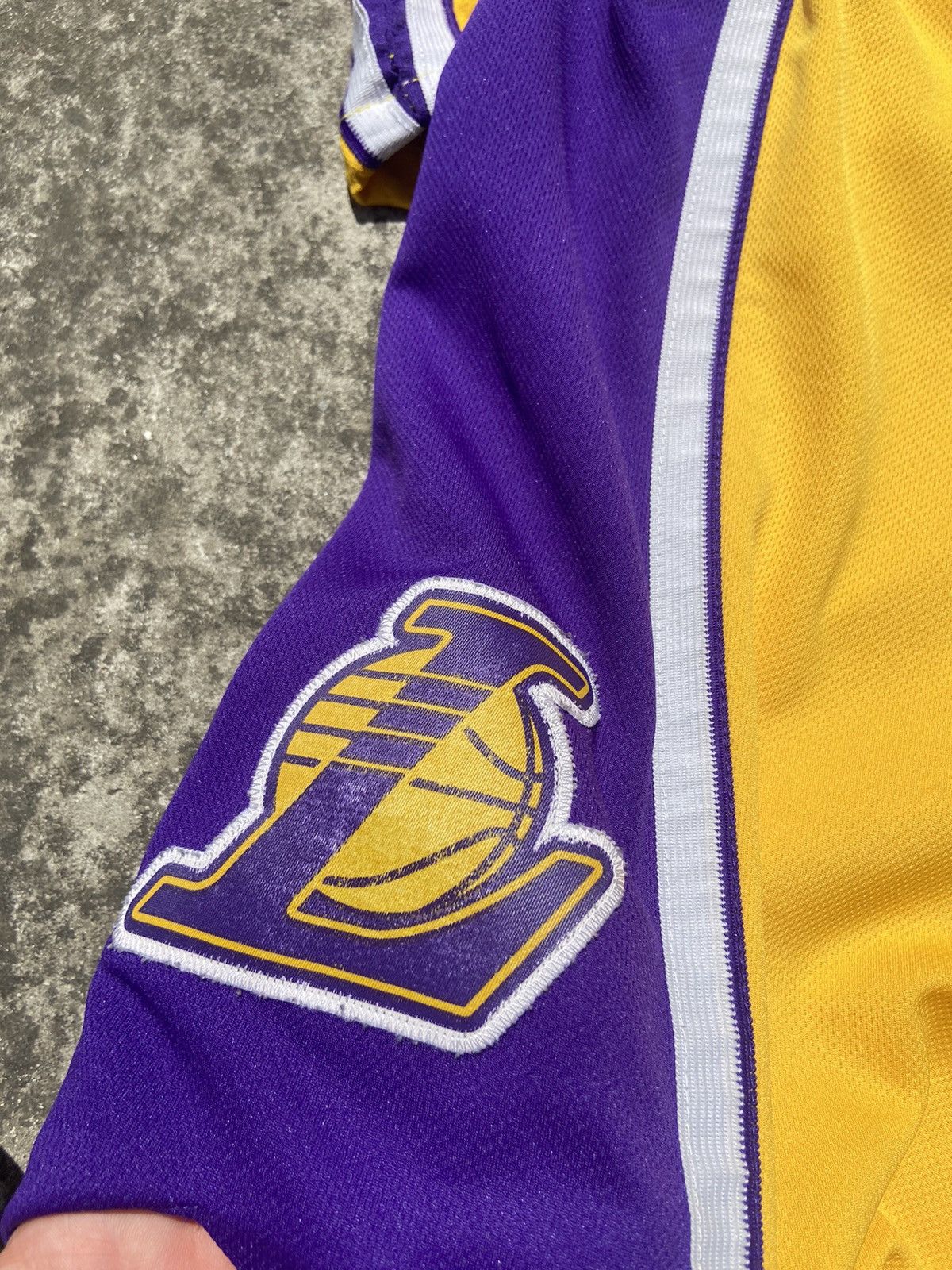 Adidas × NBA Vintage Adidas Lakers basketball suit 24 Bryant rare hype S Size US S / EU 44-46 / 1 - 9 Thumbnail