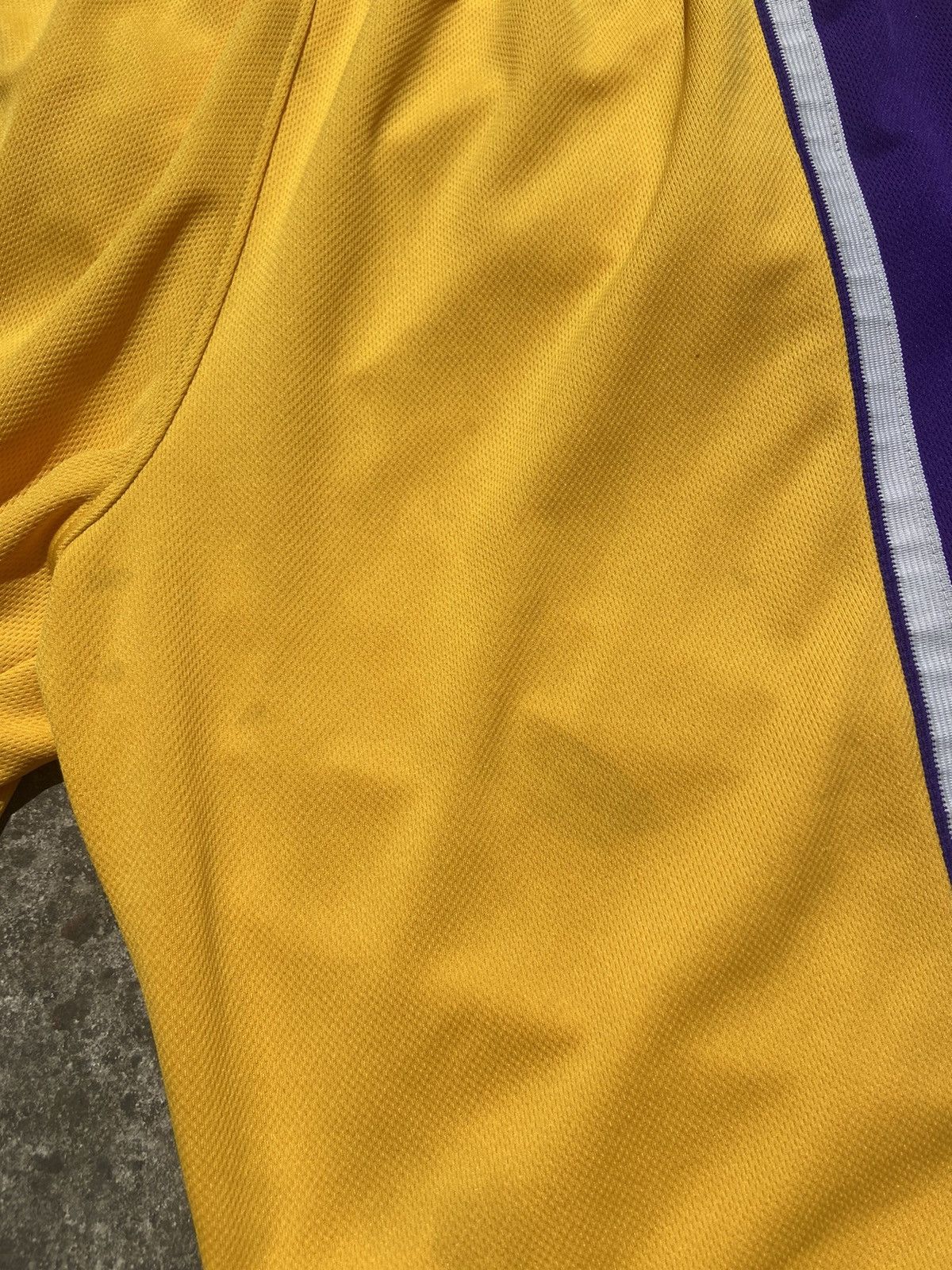 Adidas × NBA Vintage Adidas Lakers basketball suit 24 Bryant rare hype S Size US S / EU 44-46 / 1 - 10 Thumbnail