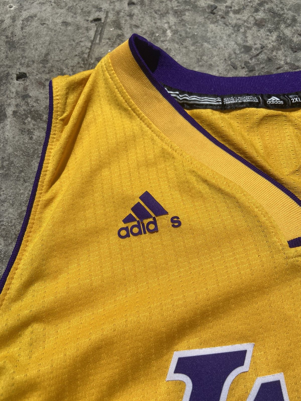 Adidas × NBA Vintage Adidas Lakers basketball suit 24 Bryant rare hype S Size US S / EU 44-46 / 1 - 5 Thumbnail