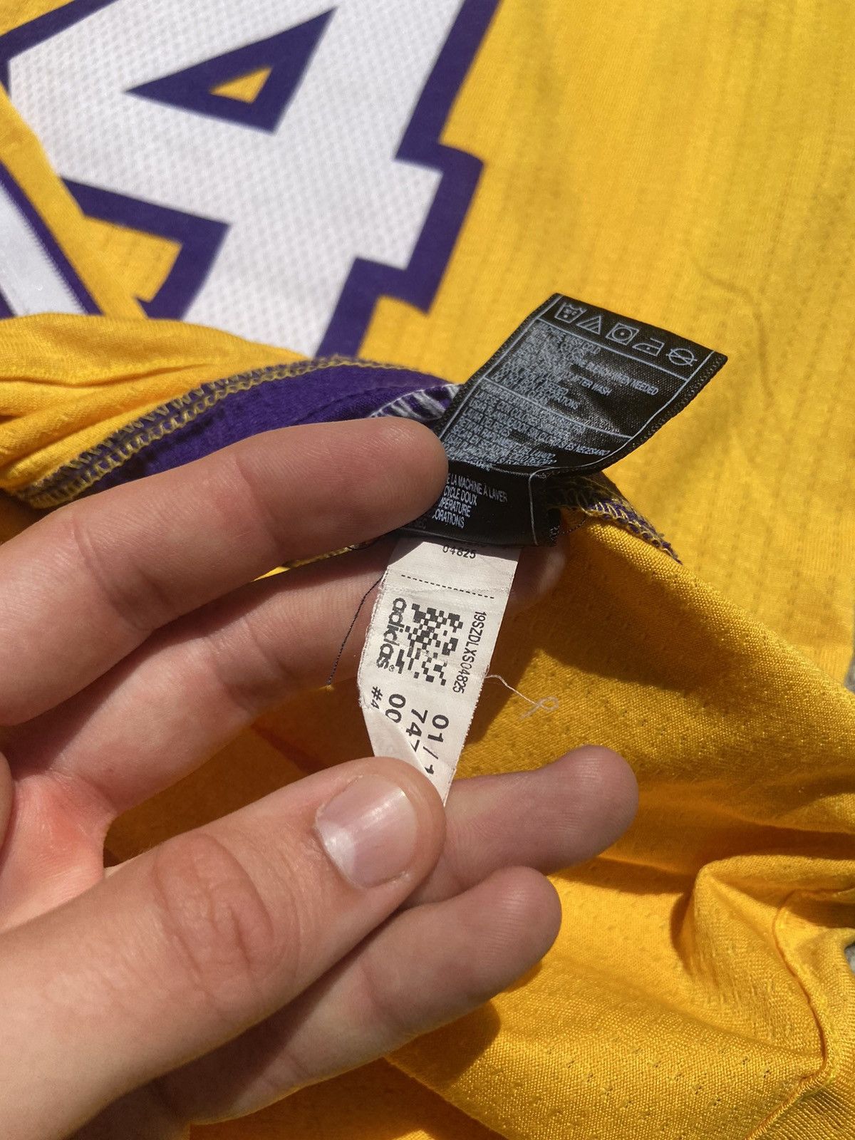 Adidas × NBA Vintage Adidas Lakers basketball suit 24 Bryant rare hype S Size US S / EU 44-46 / 1 - 7 Thumbnail