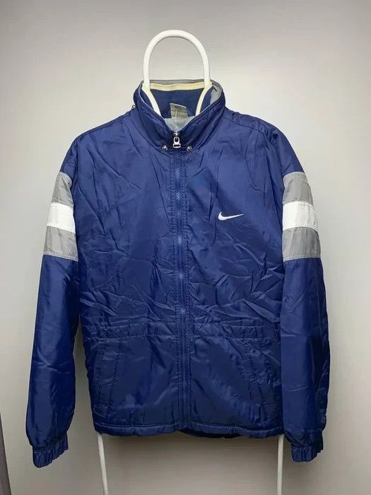 Nike Nike vintage jacket big logo size S-M big logo back navy Size US M / EU 48-50 / 2 - 6 Thumbnail