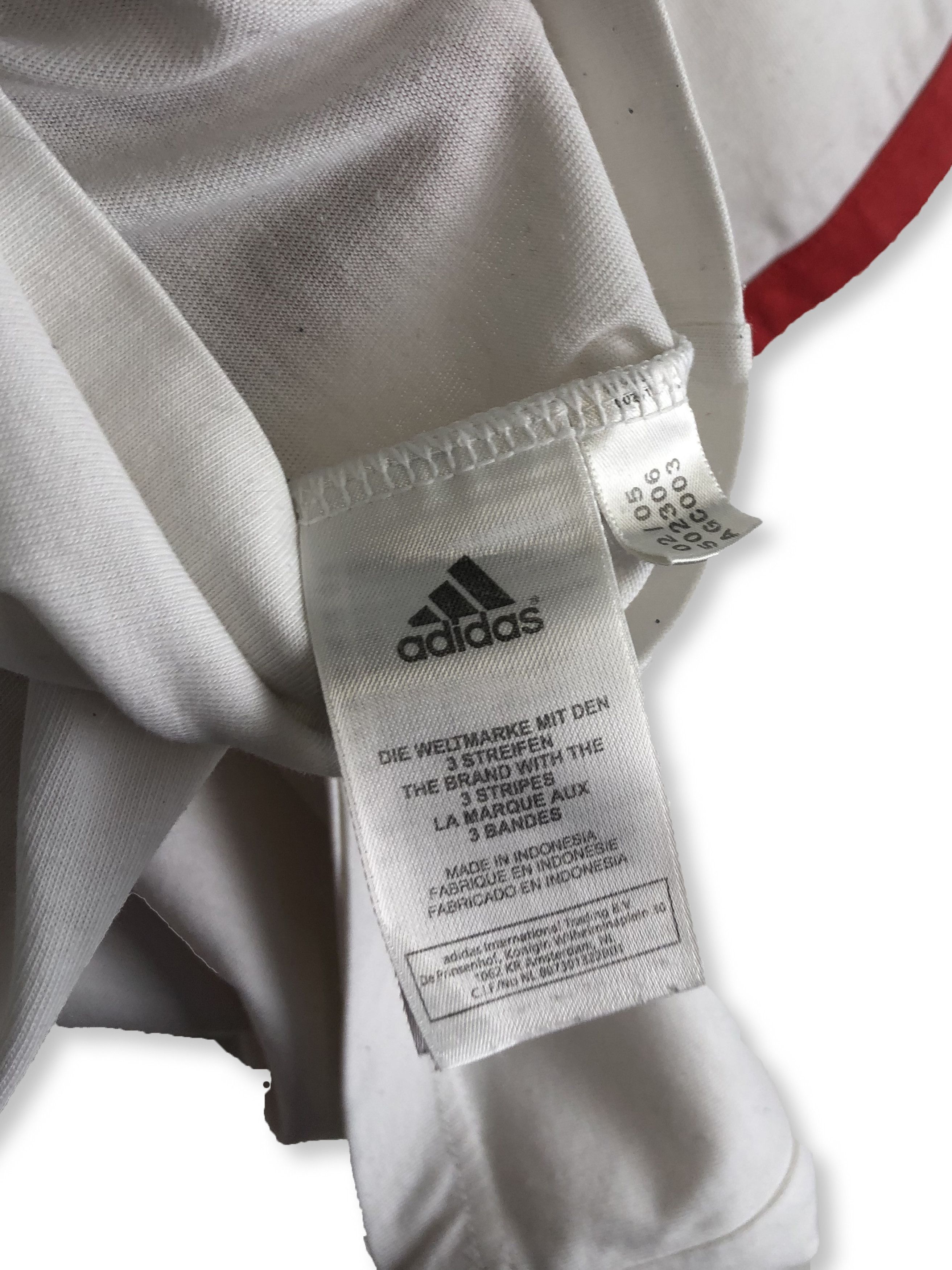 Adidas Vintage ADIDAS White T Shirt Big Logo M62 Size US M / EU 48-50 / 2 - 14 Thumbnail
