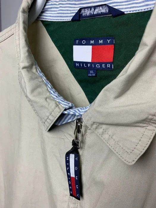 Tommy Hilfiger Tommy Hilfiger vintage jacket bomber size XL casual Size US XL / EU 56 / 4 - 3 Thumbnail