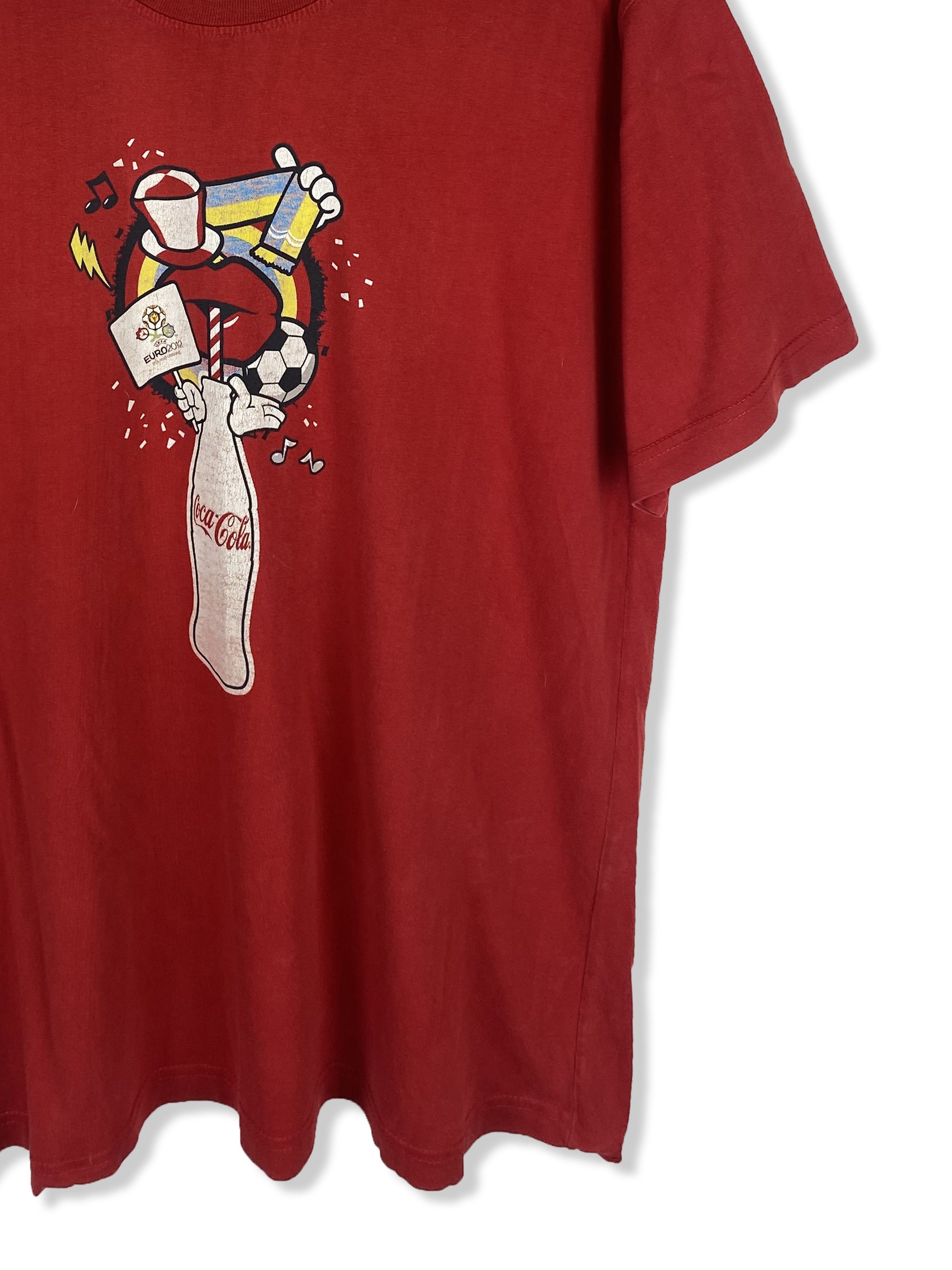 Coca Cola Vintage COCA COLA EURO2012 Ukraine Red T-Shirt M299 Size US L / EU 52-54 / 3 - 2 Thumbnail