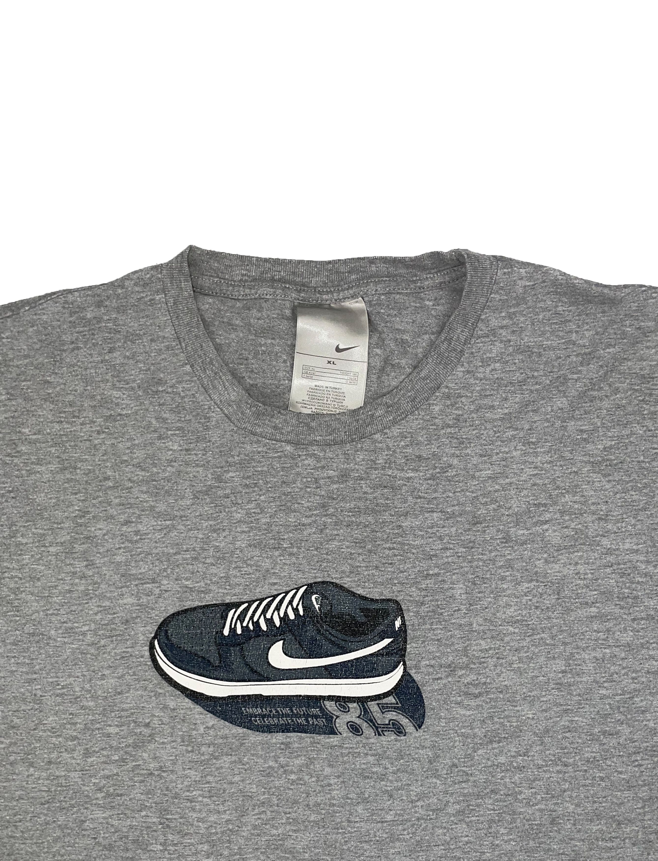 Nike 90s Vintage NIKE Silver Tag Grey T- Shirt M18 Size US XL / EU 56 / 4 - 2 Thumbnail