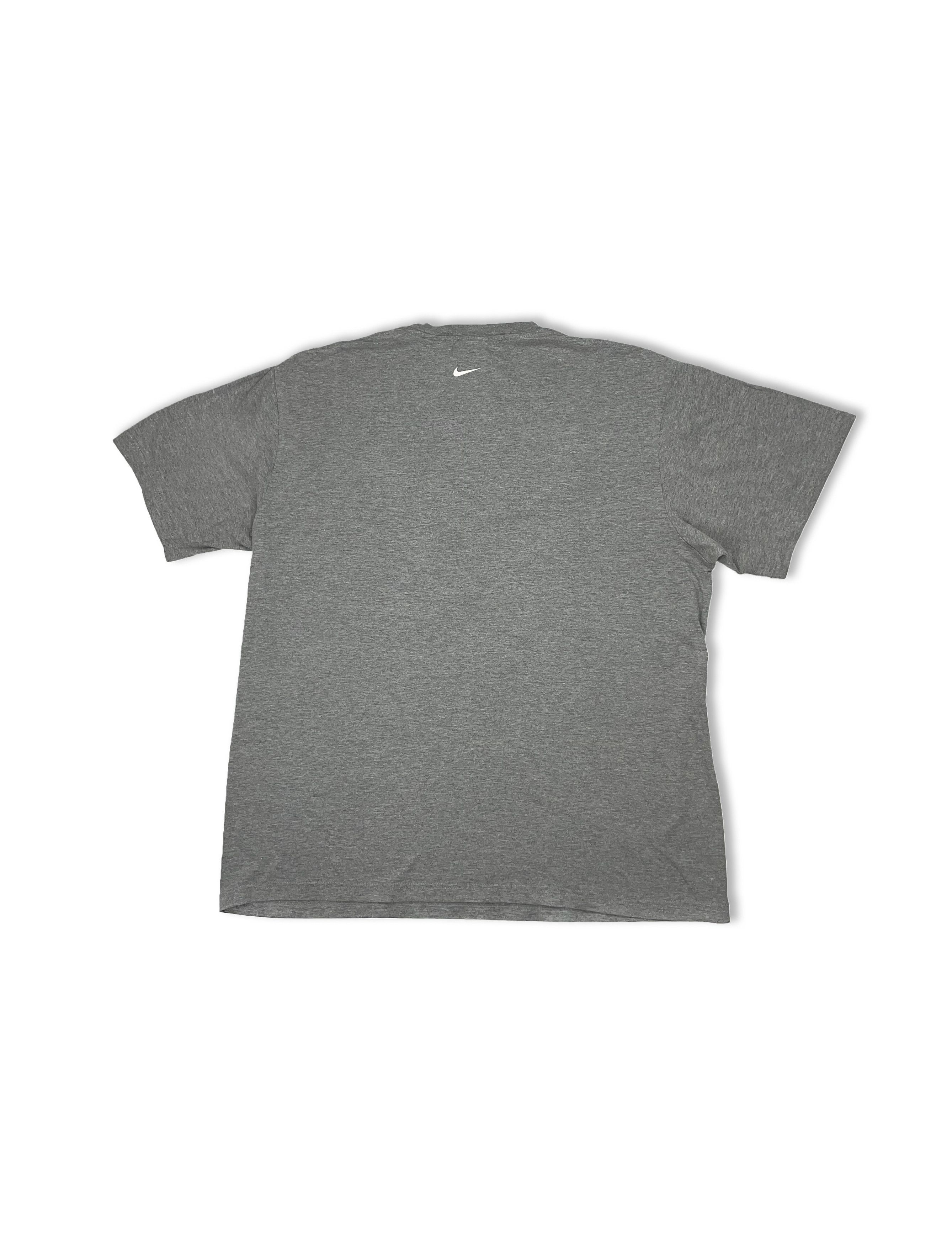 Nike 90s Vintage NIKE Silver Tag Grey T- Shirt M18 Size US XL / EU 56 / 4 - 4 Thumbnail