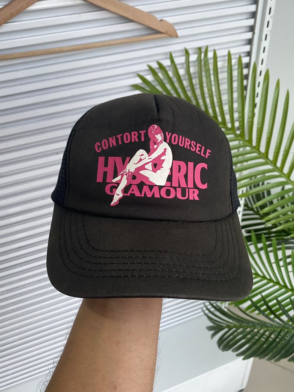 Hysteric Glamour XX Hysteric Glamour Logo Trucker Cap /Travis Flacko Scott Size ONE SIZE - 1 Thumbnail