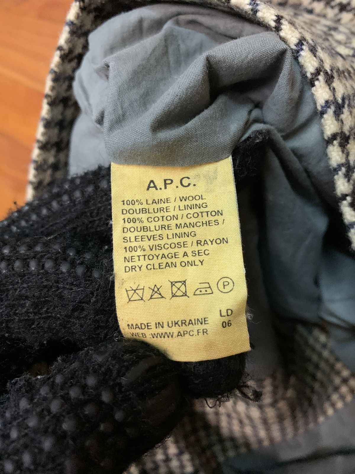 A.P.C. Vintage APC GINGHAM JACKET MADE IN UKRAINE Size US XS / EU 42 / 0 - 6 Thumbnail