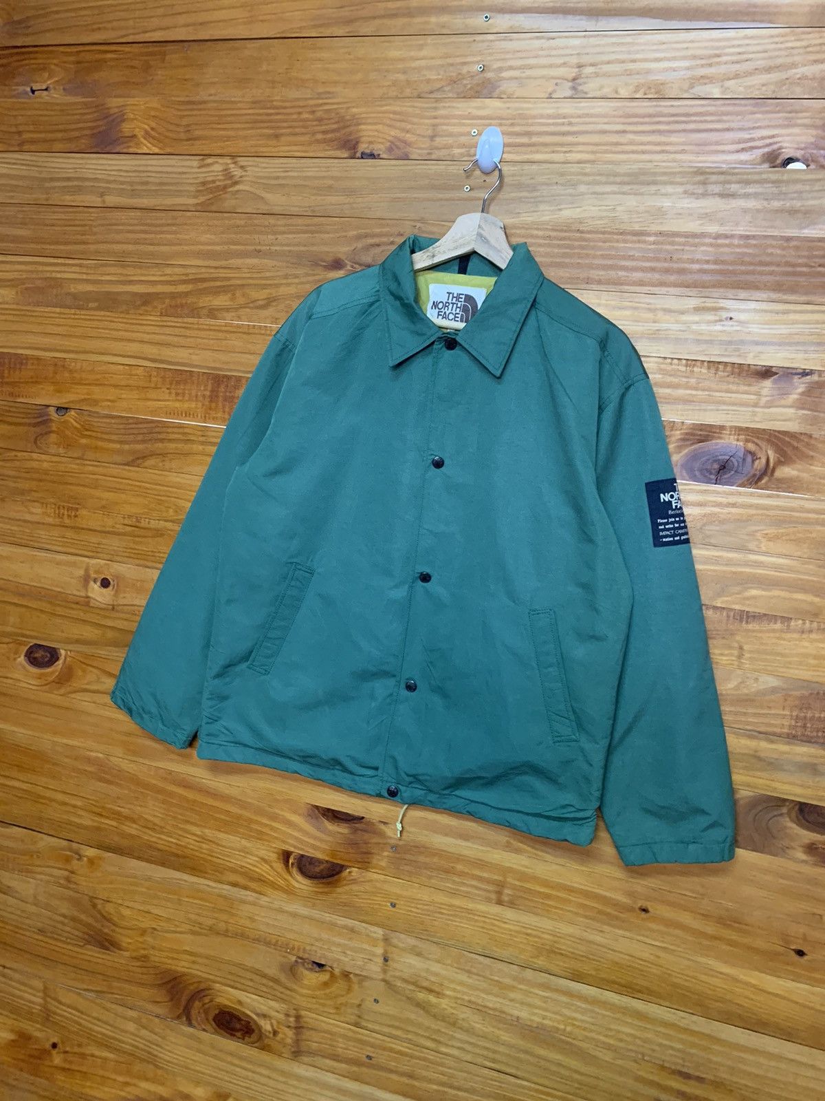 The North Face Vintage The North Face Nylon Coach Jacket Size US L / EU 52-54 / 3 - 2 Thumbnail