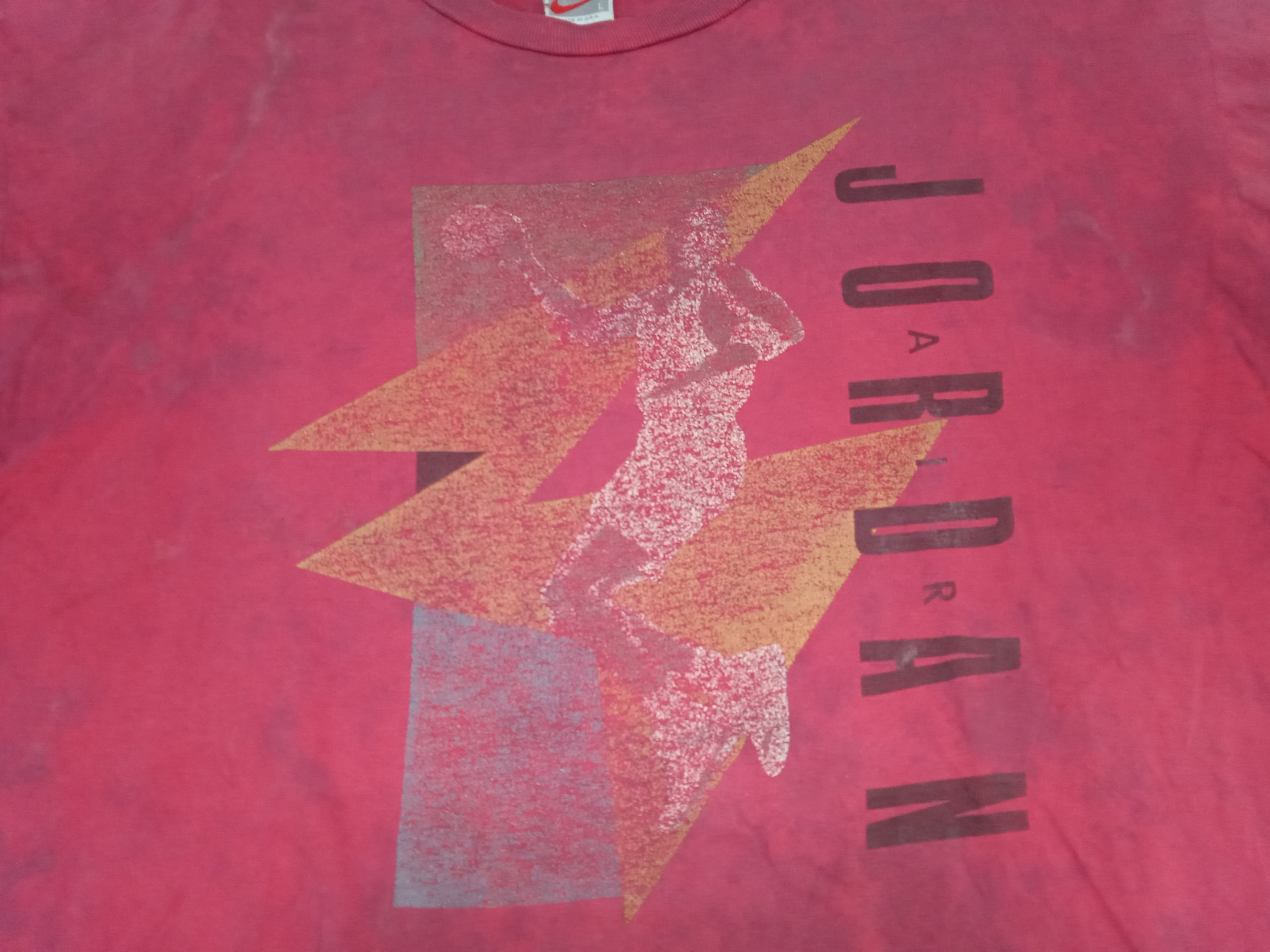 Vintage Thrashed Grey Tag Nike Michael Jordan 90s T-Shirt Size US XL / EU 56 / 4 - 4 Thumbnail
