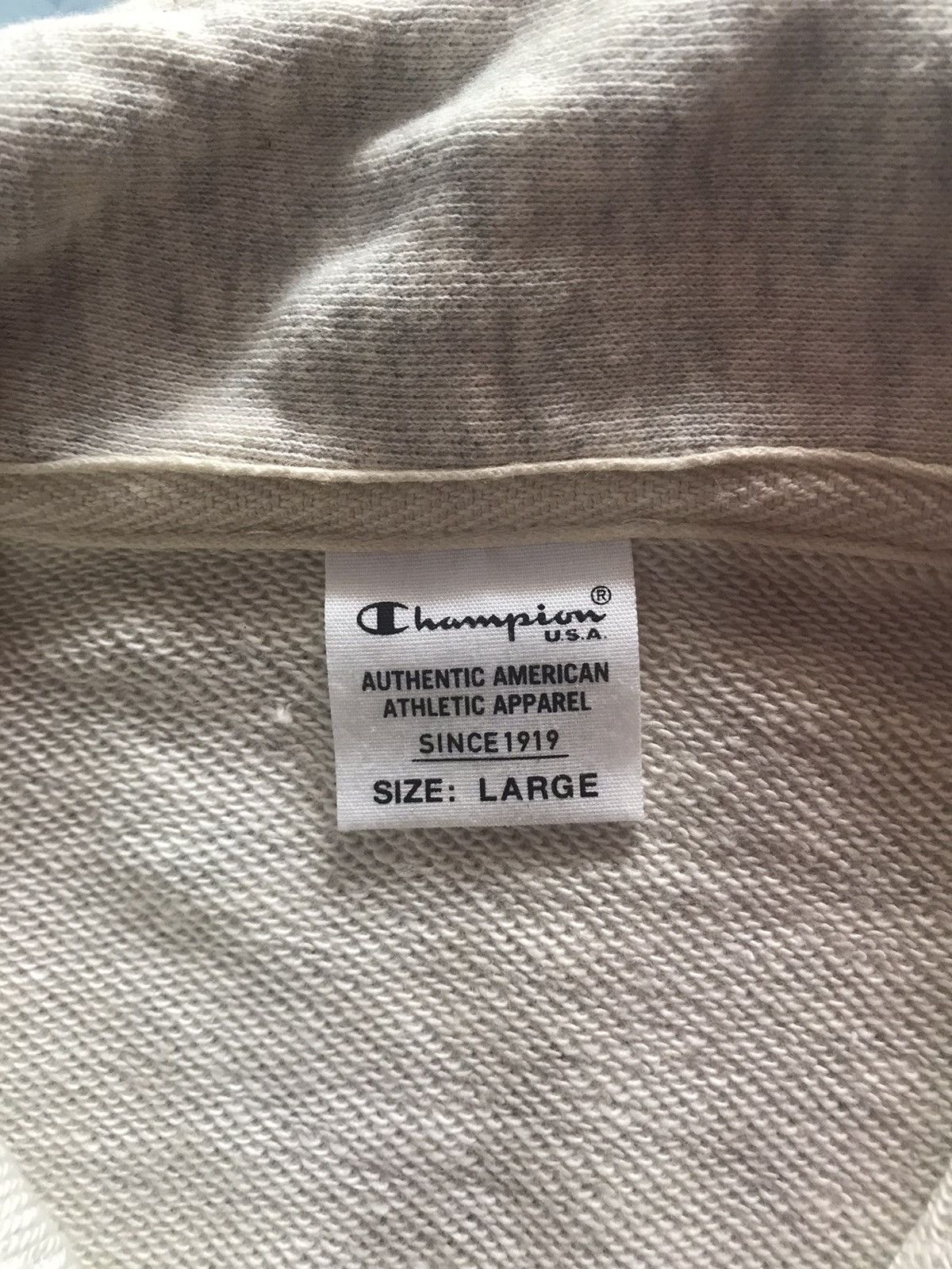 Champion Champion sweatshirt size L Size US L / EU 52-54 / 3 - 3 Thumbnail