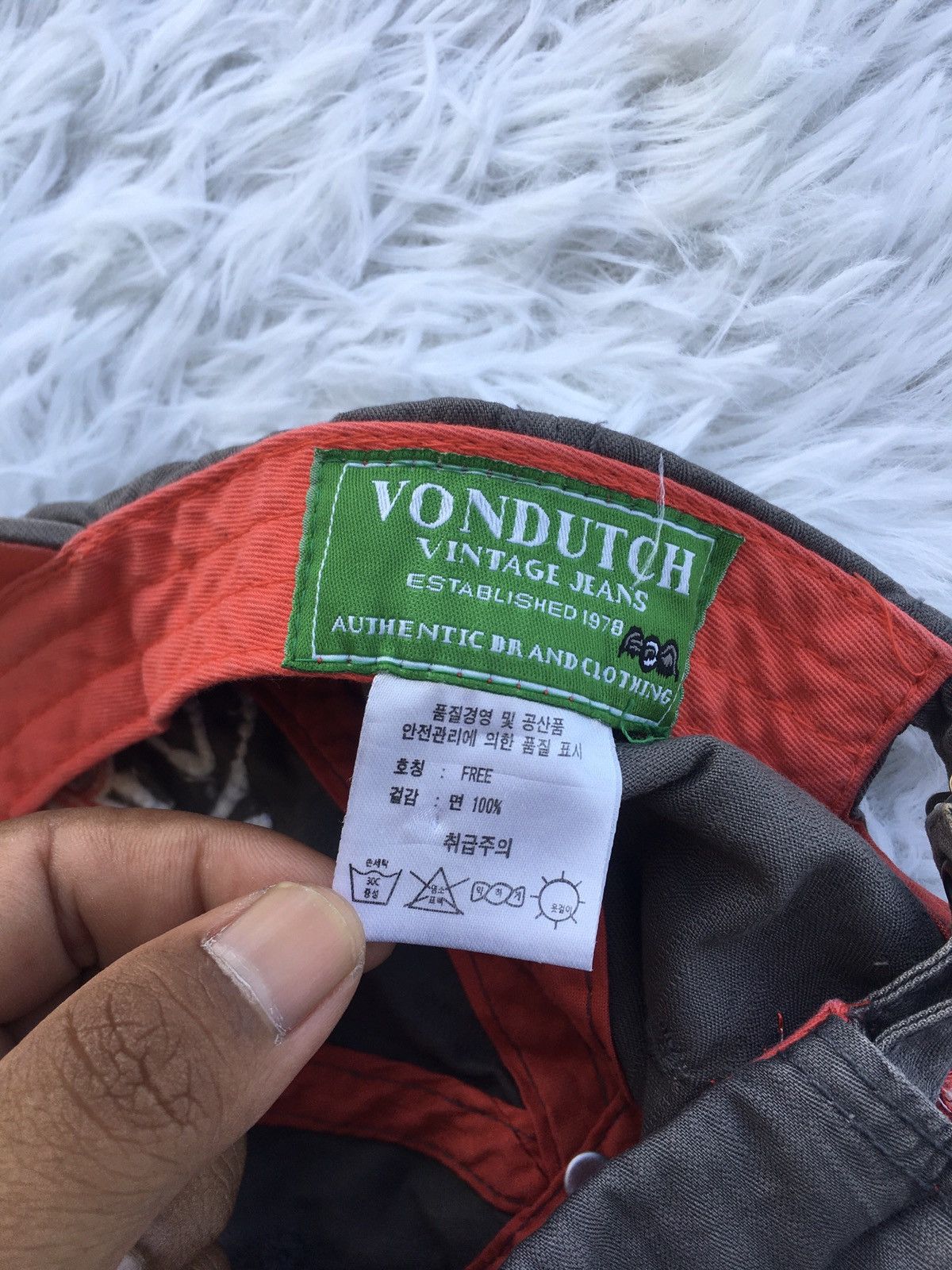 Von Dutch Rare Vintage Von Dutch Hat Trucker /Cap Size ONE SIZE - 12 Thumbnail