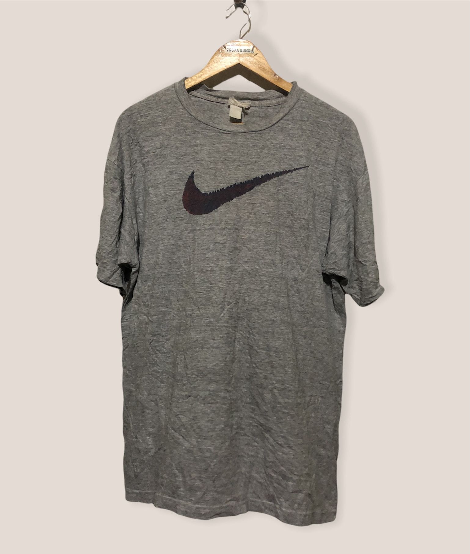 Vintage Nike Swoosh Big Logo Tshirt