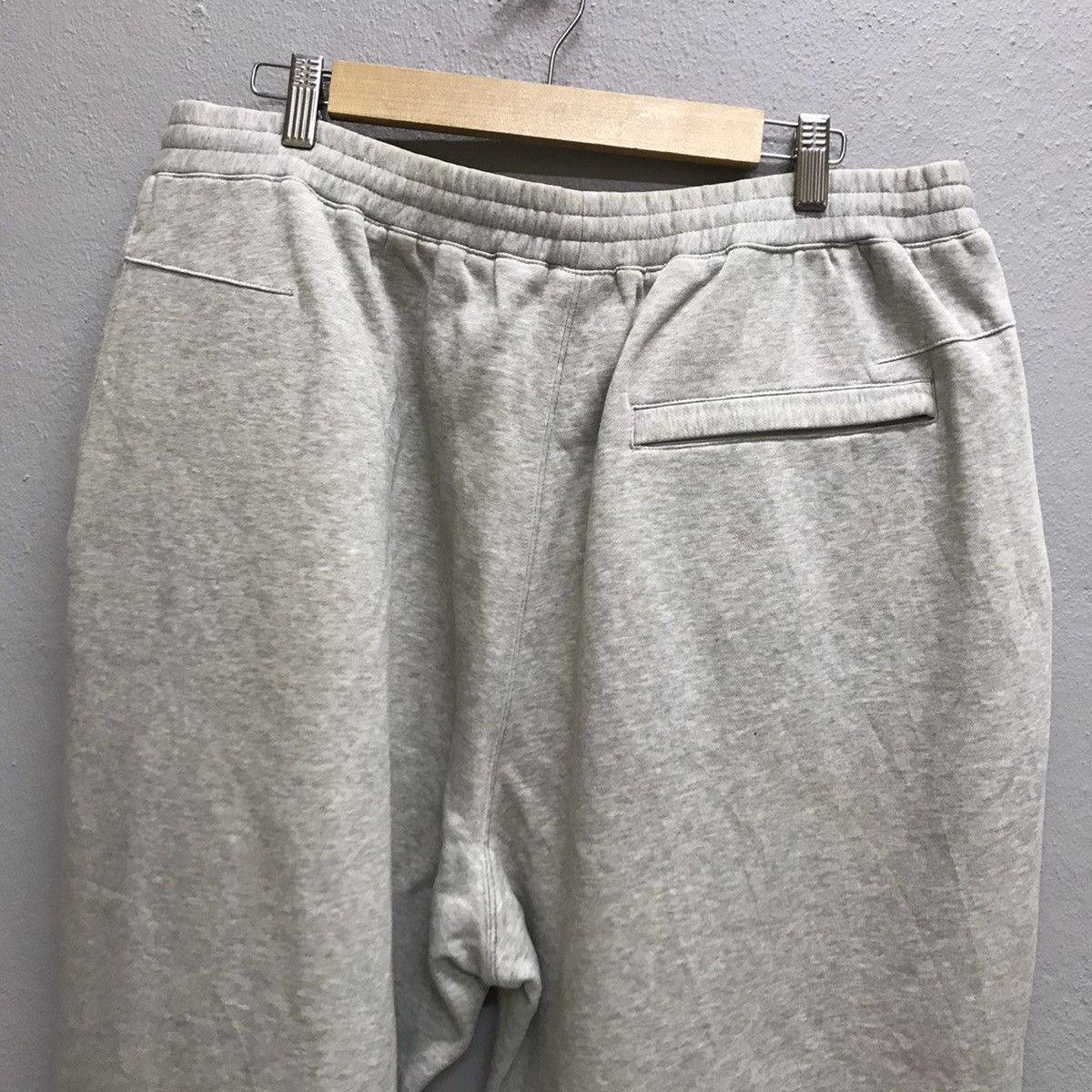Pelle Pelle VINTAGE PELLE PELLE MARC BUCHANAN SWEAT JOGGER PANTS Size US 34 / EU 50 - 7 Thumbnail