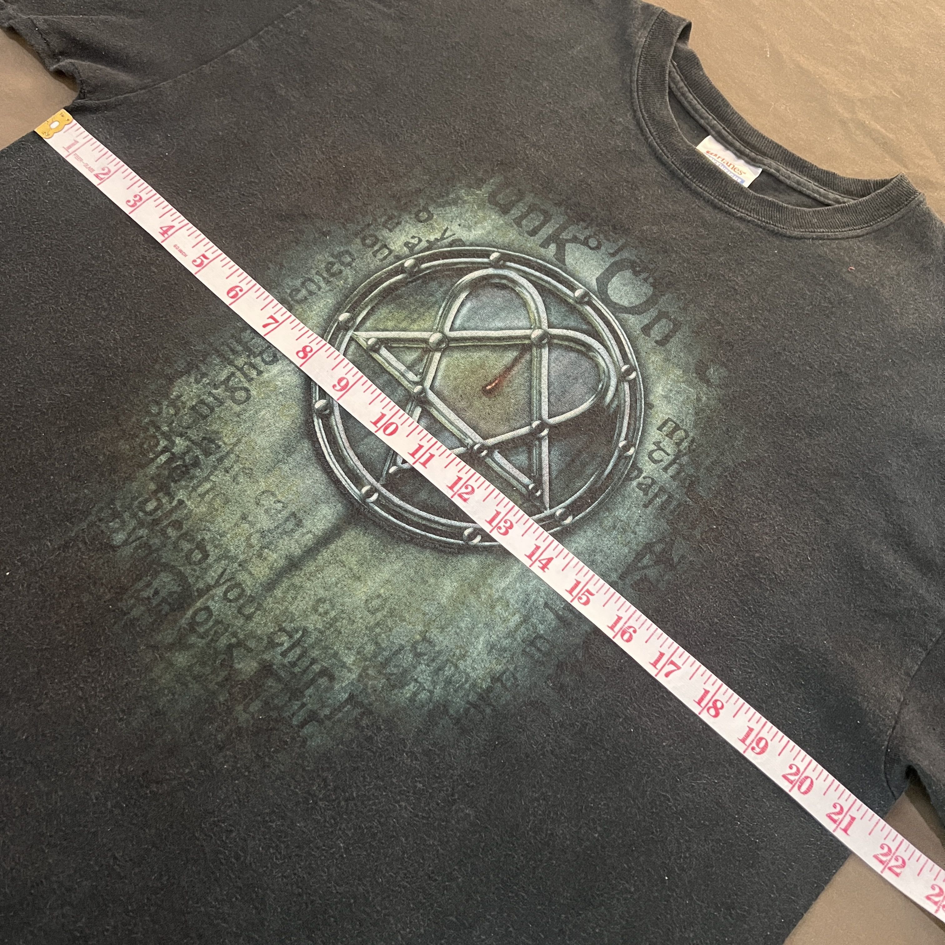 Band Tees × Seditionaries × Vintage Vintage Y2K 2000s HIM logo Promo Tee Faded Gothic metal Size US L / EU 52-54 / 3 - 9 Thumbnail
