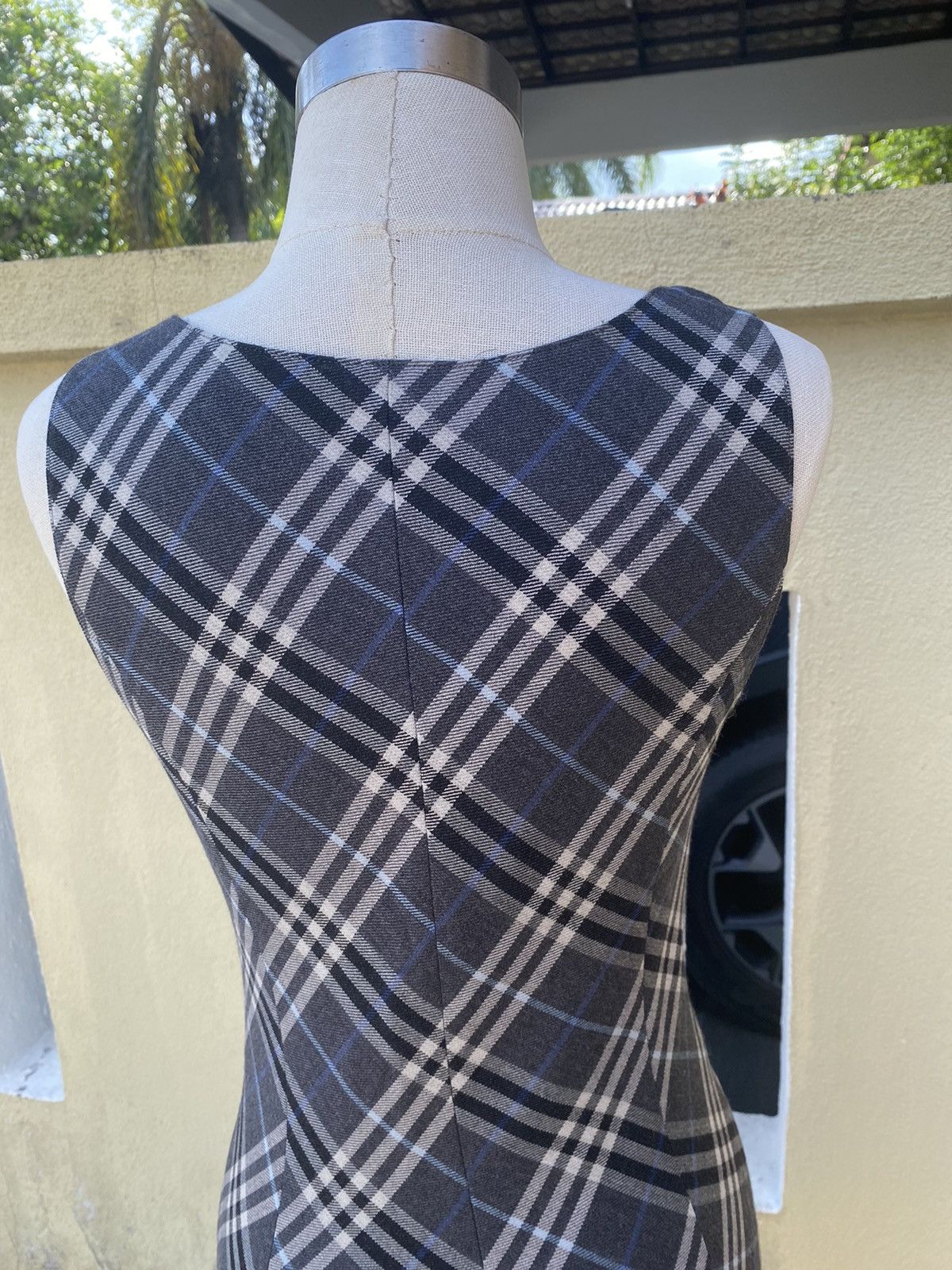 Burberry vintage burberry midi dress Size S / US 4 / IT 40 - 7 Thumbnail