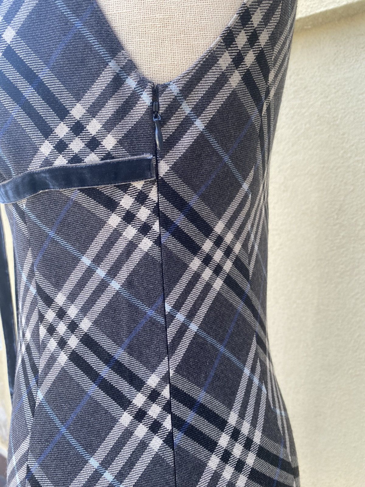 Burberry vintage burberry midi dress Size S / US 4 / IT 40 - 5 Thumbnail