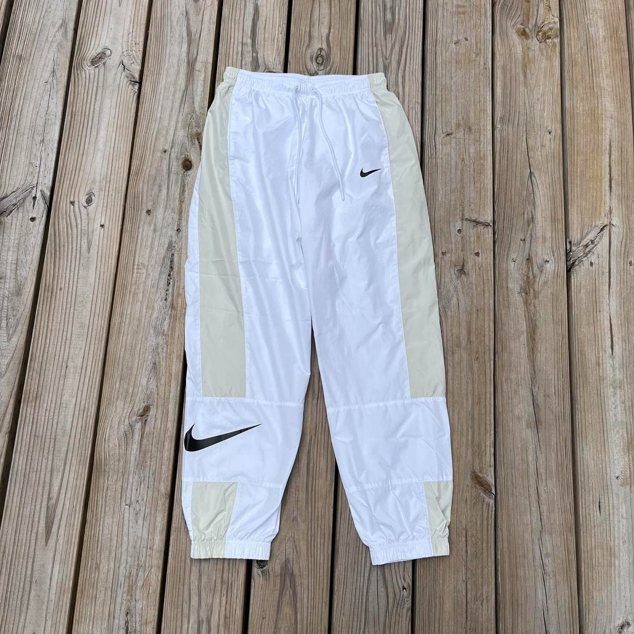 Nike Nike Windbreaker Pants White jogger style track pants Size US 28 / EU 44 - 1 Thumbnail