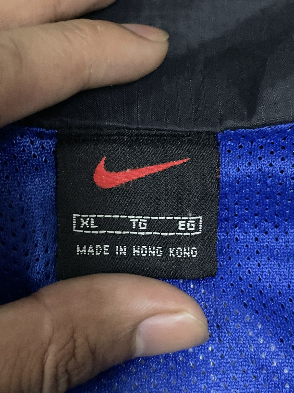 Nike Vintage Y2K Nike Basketball Light Jacket Size US XL / EU 56 / 4 - 18 Thumbnail