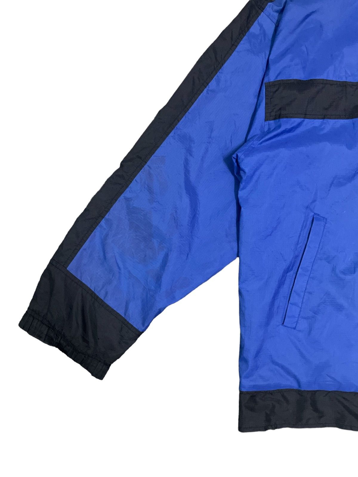 Nike Vintage Y2K Nike Basketball Light Jacket Size US XL / EU 56 / 4 - 7 Thumbnail