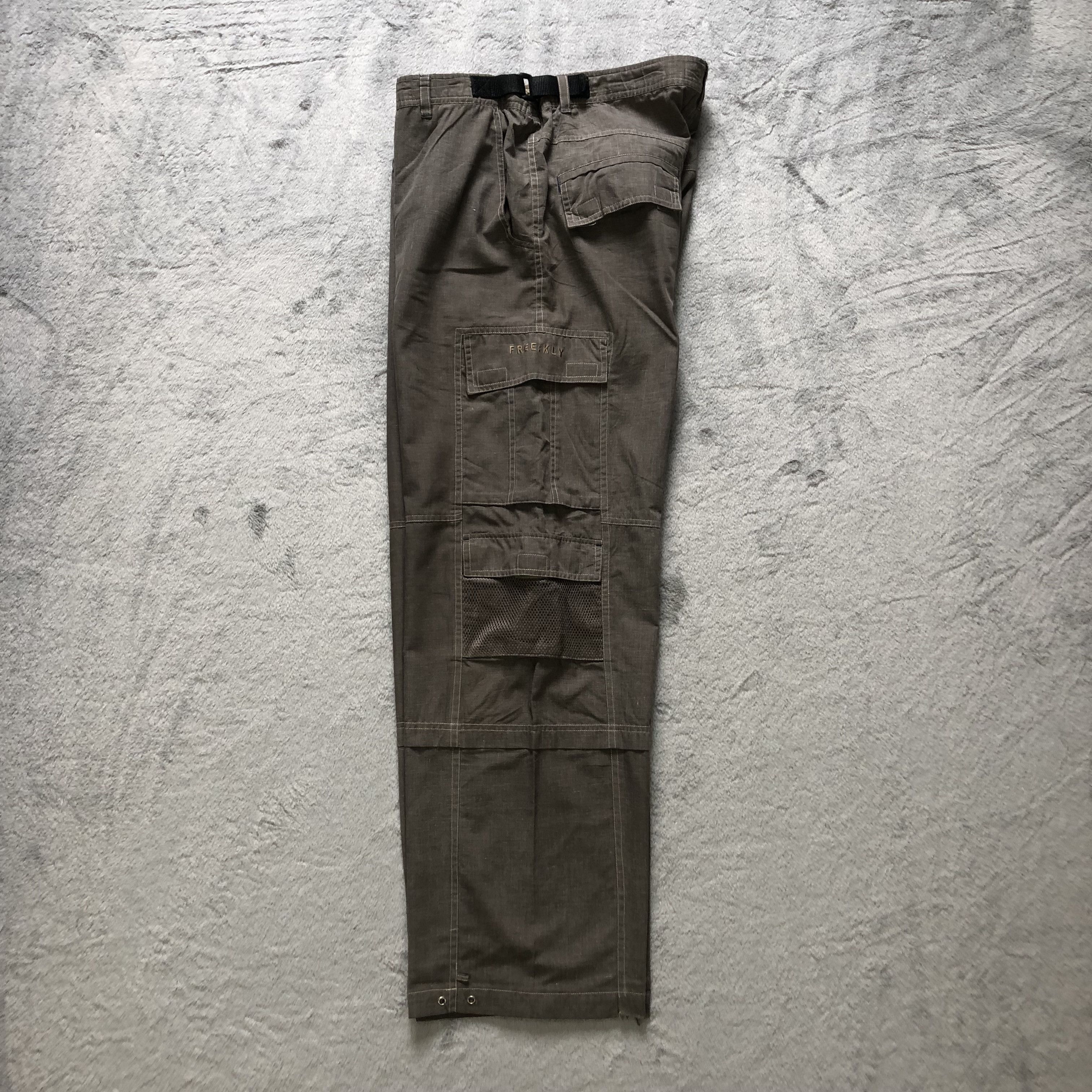 Japanese Brand UMBRO FREEKLY 8 POCKET CARGO PANTS #6924-97 Size US 40 / EU 56 - 12 Thumbnail