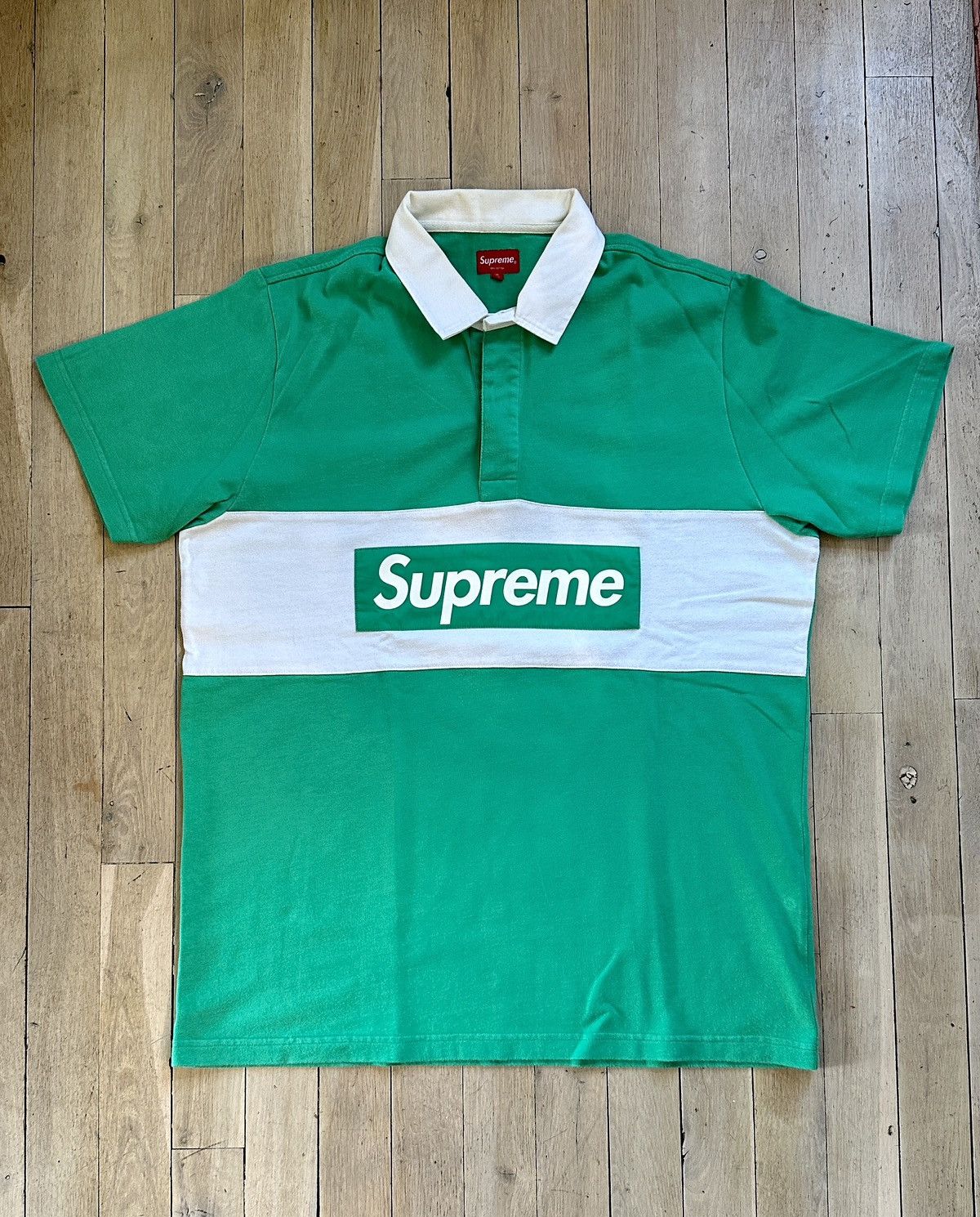 Supreme rugby polo box hot sale logo