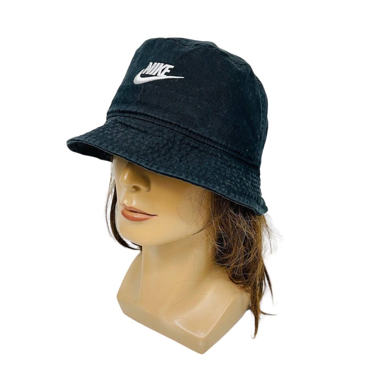 Nike bucket-hat - Depop