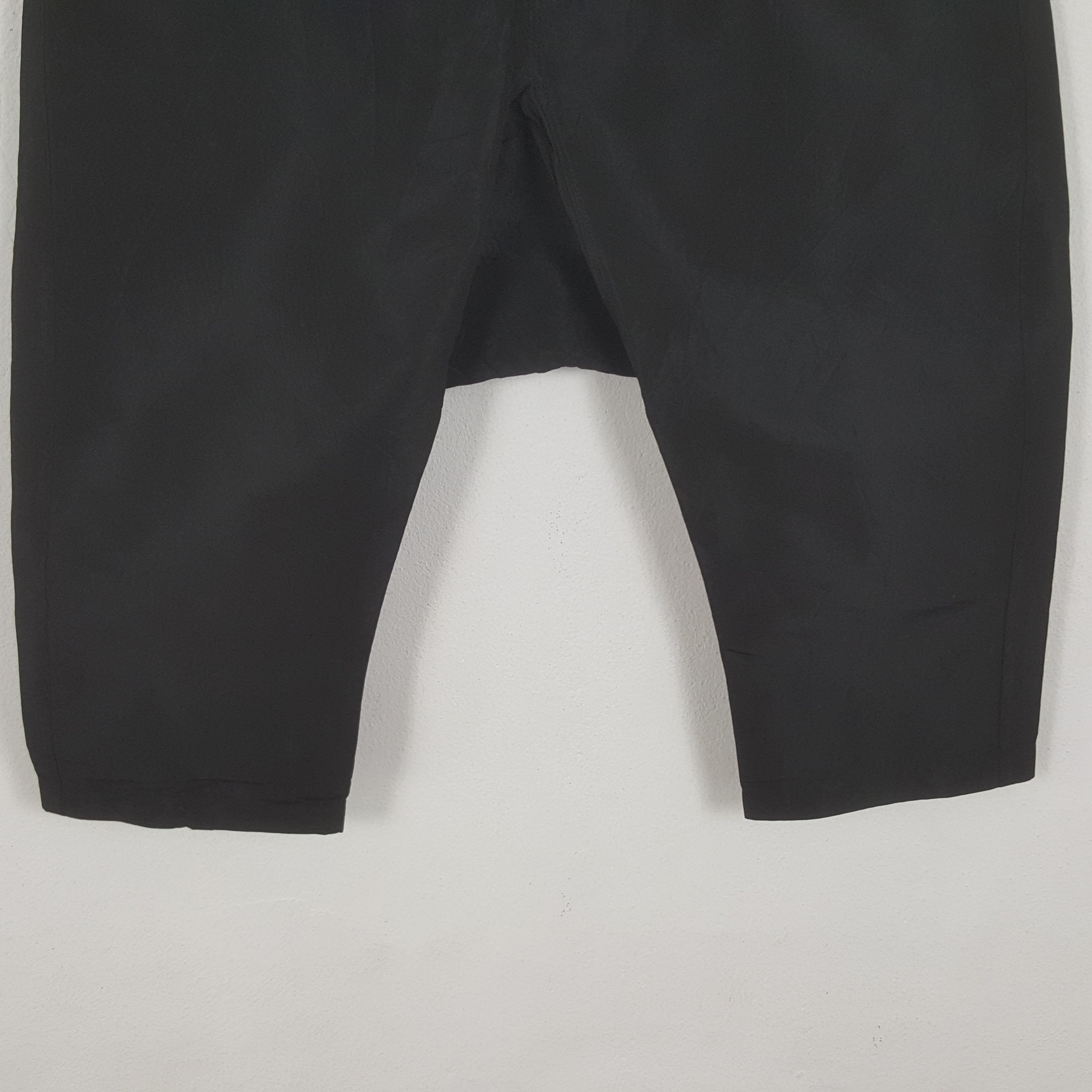 Designer × Rick Owens × Vintage Vintage Rick Owens Walrus Windbreaker Short Pants Size US 28 / EU 44 - 3 Thumbnail