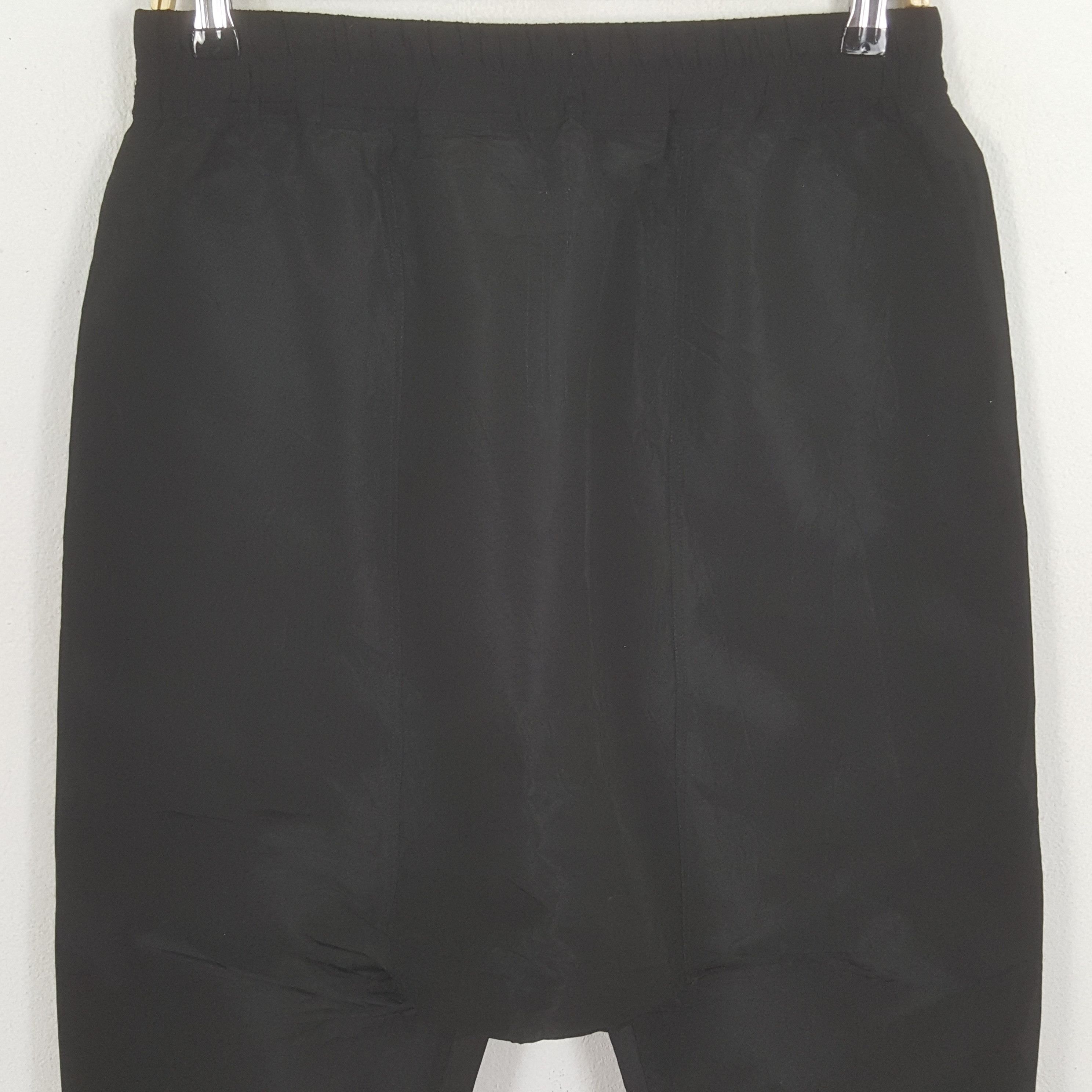 Designer × Rick Owens × Vintage Vintage Rick Owens Walrus Windbreaker Short Pants Size US 28 / EU 44 - 5 Thumbnail