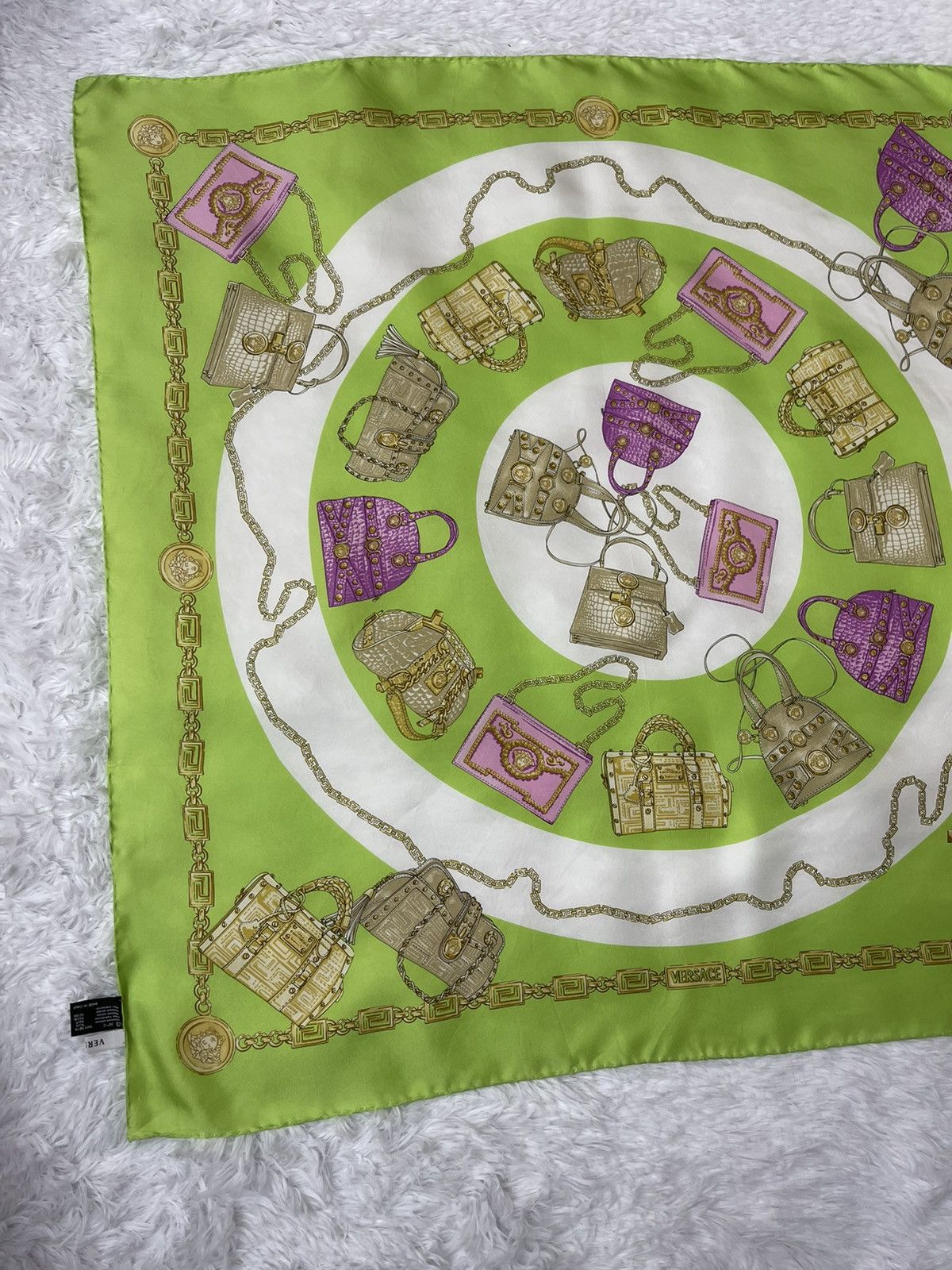 Versace Versace Luxury Silk Scarves Made in italy Size ONE SIZE - 4 Thumbnail