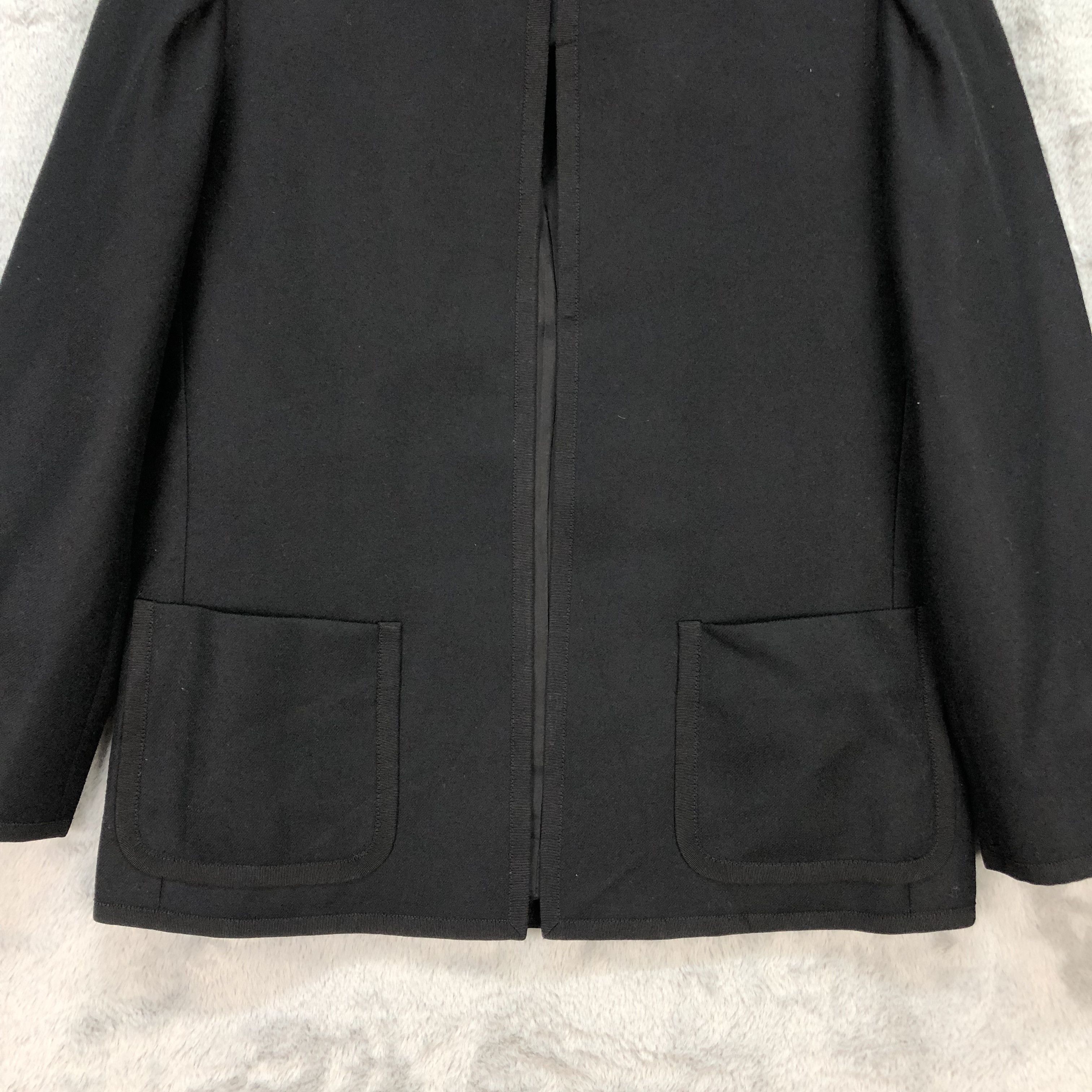 Givenchy Givenchy Hi-Formal Buttonless Jacket / Cardigan #1037-42 Size S / US 4 / IT 40 - 3 Thumbnail