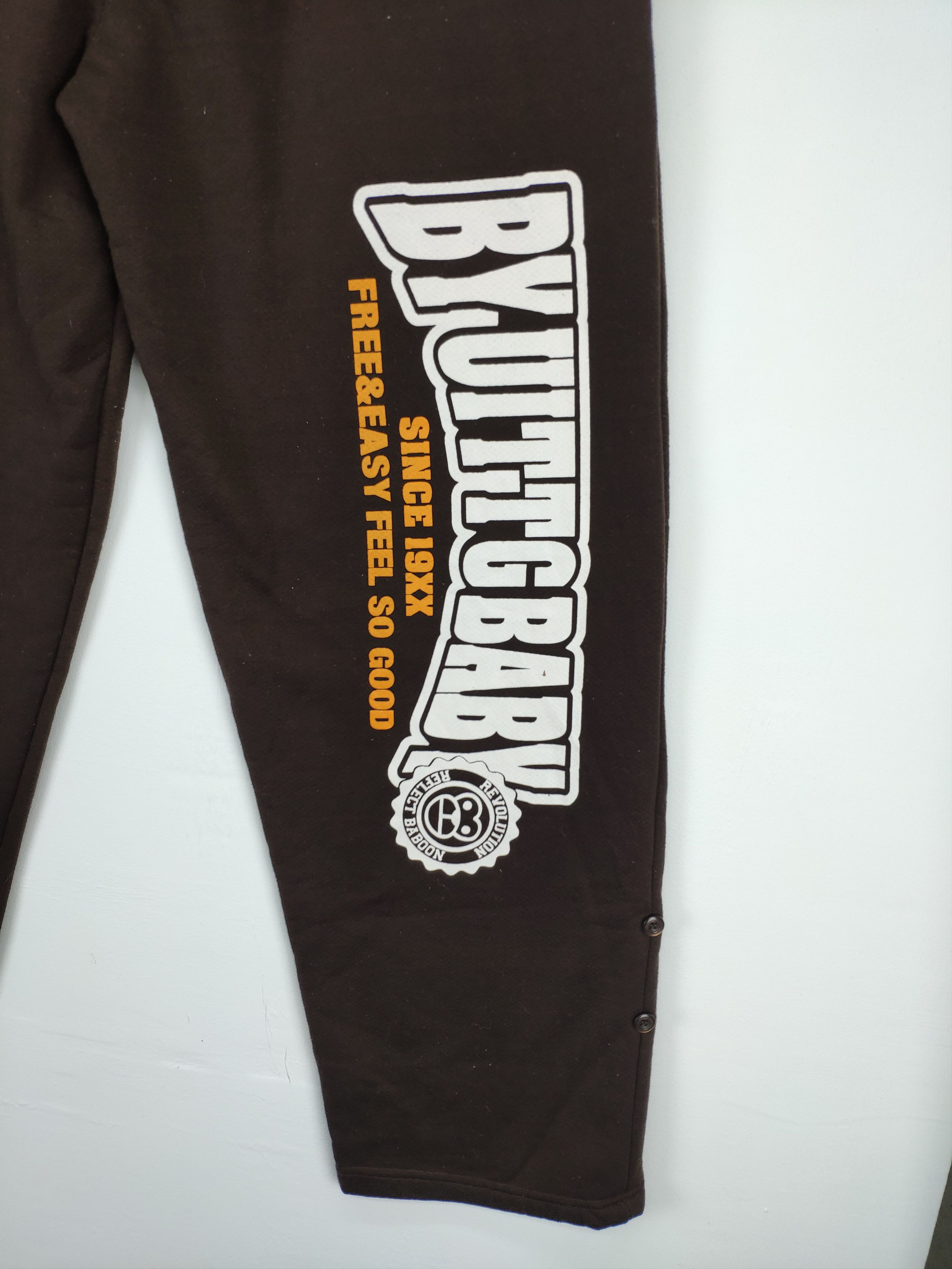 Japanese Brand Vintage Uittg Baby Milo Sweatpants Bape Size US 34 / EU 50 - 13 Thumbnail