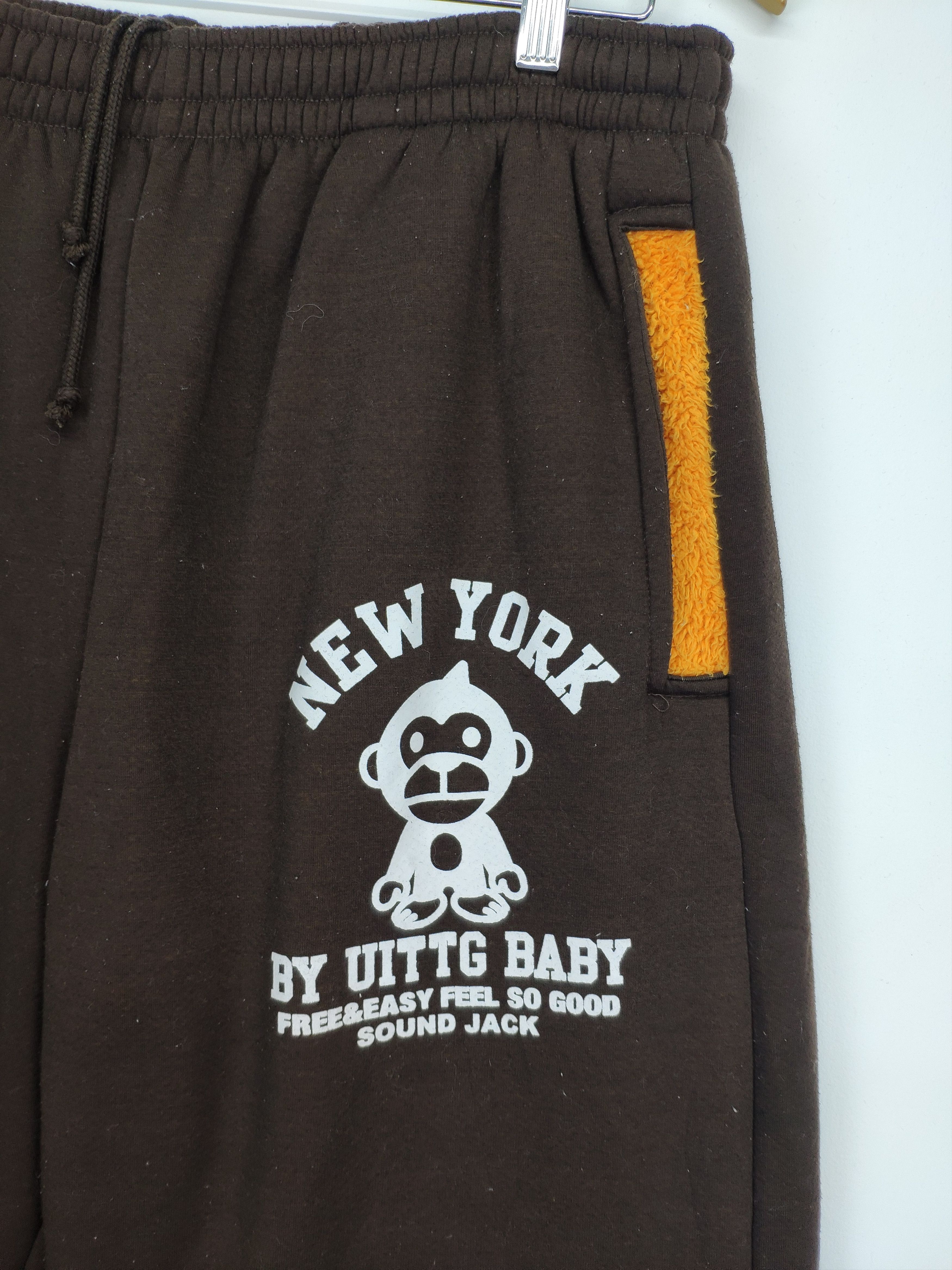 Japanese Brand Vintage Uittg Baby Milo Sweatpants Bape Size US 34 / EU 50 - 2 Thumbnail