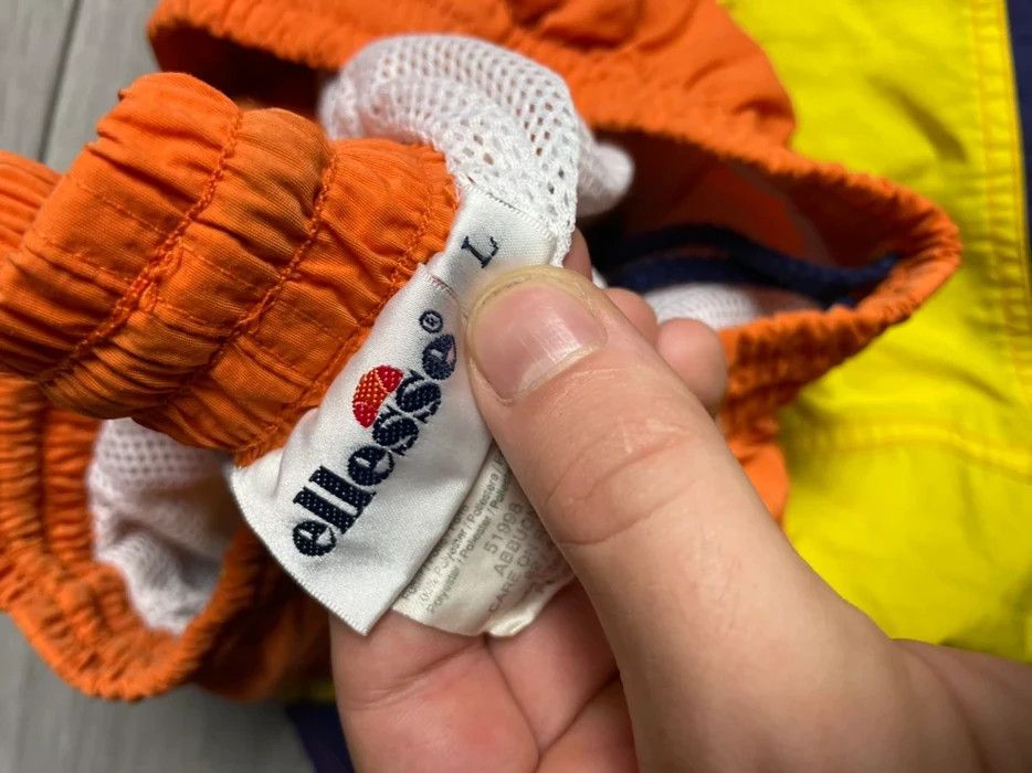 Ellesse Ellesse shorts swimmer band tee vintage size Large Size US 34 / EU 50 - 3 Thumbnail