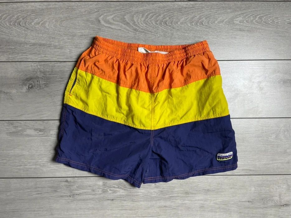 Ellesse Ellesse shorts swimmer band tee vintage size Large Size US 34 / EU 50 - 1 Thumbnail