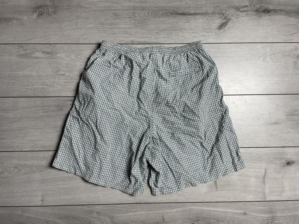 Warner Bros Warner bros shorts 90s anima vintage band teesize Large Size US 34 / EU 50 - 3 Thumbnail