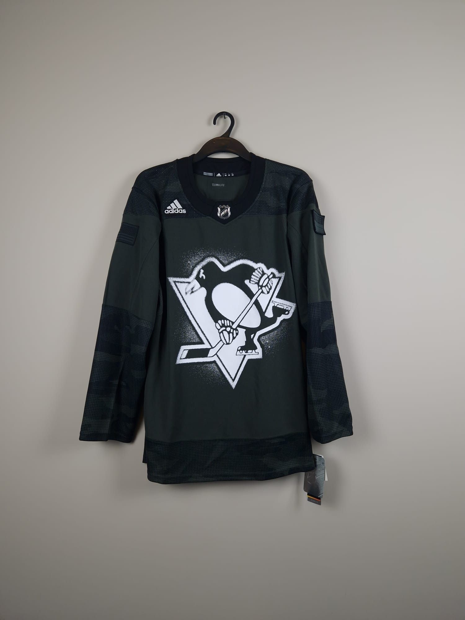 Pittsburgh Penguins Adidas NHL Salute To Service Jersey