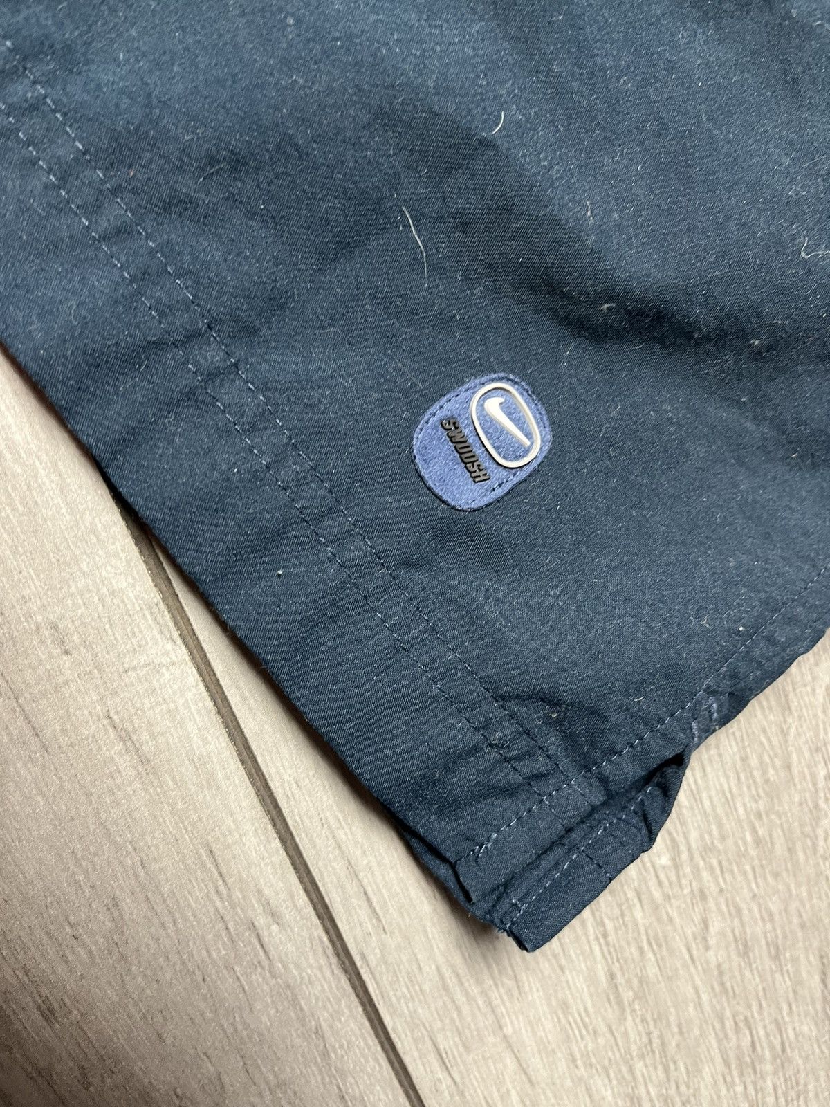 Nike Nike shorts vintage small logo size medium Size US 32 / EU 48 - 2 Thumbnail