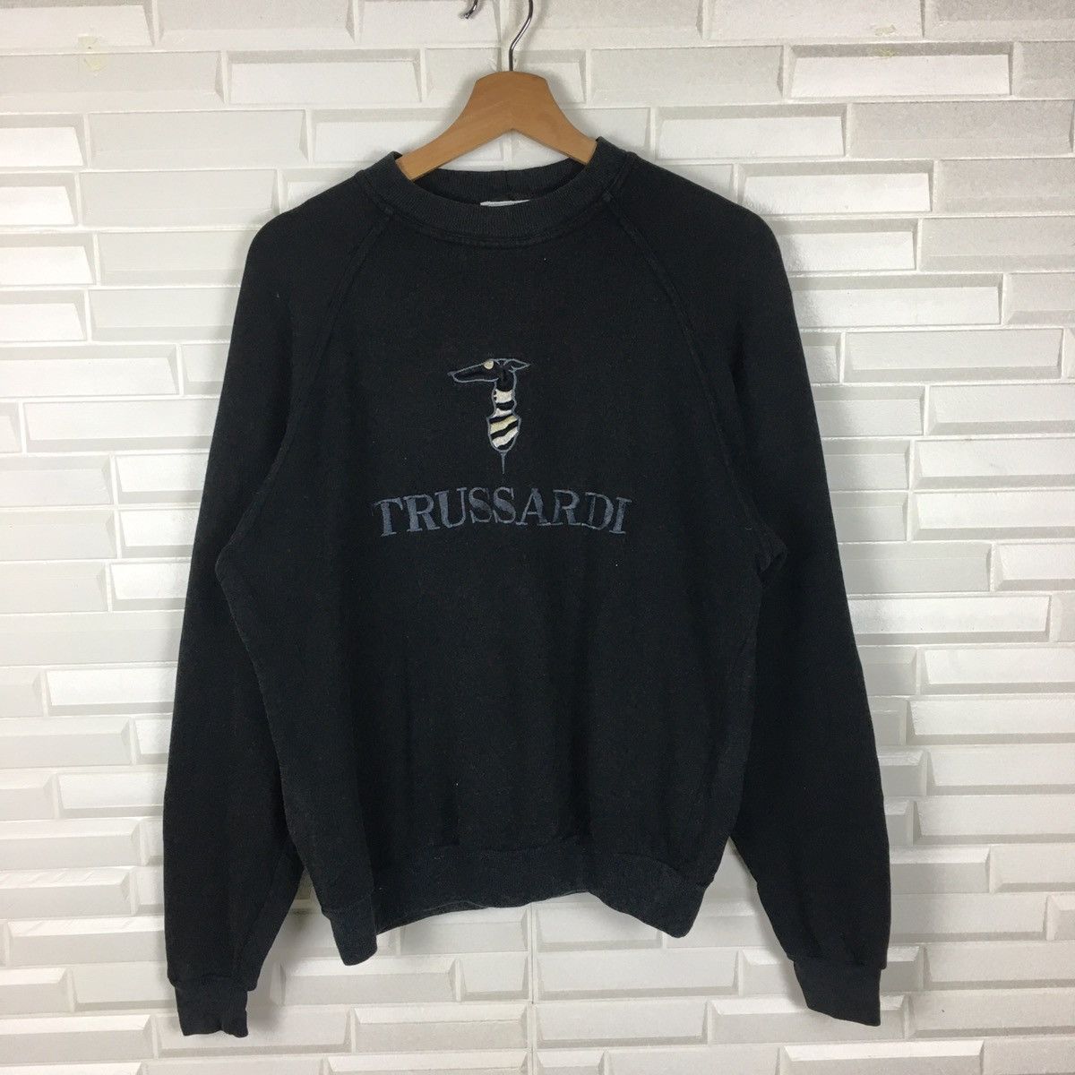 Trussardi Trussardi Embroidery Logo Made in Italy Size US S / EU 44-46 / 1 - 1 Thumbnail
