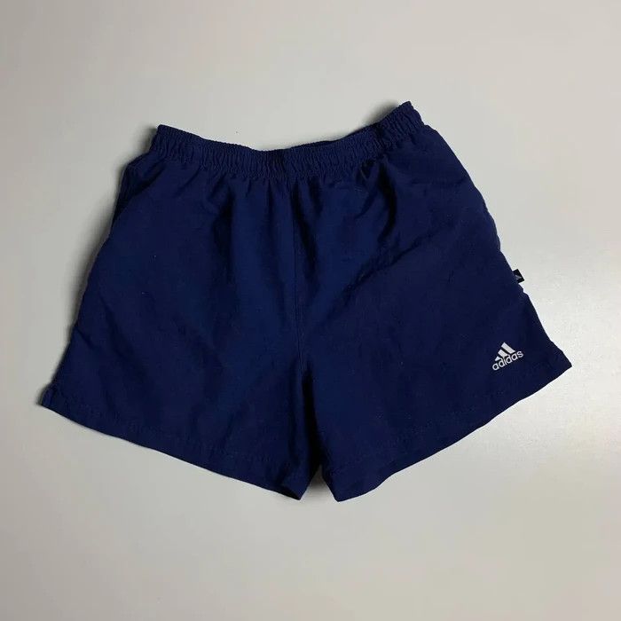 Adidas Adidas shorts vintage sportswear size M navy casual Size US 32 / EU 48 - 1 Thumbnail