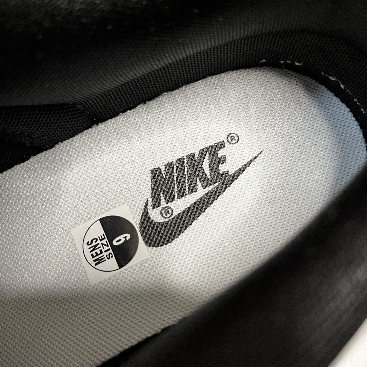 Nike Nike Dunk Low Retro Panda (Black/White) DD1391 100 Size US 9 / EU 42 - 10 Thumbnail