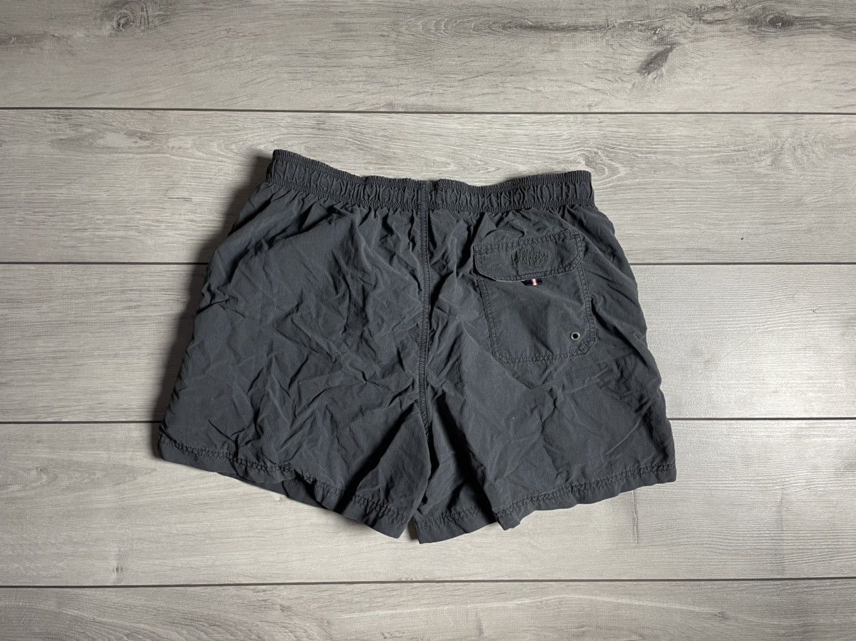 Tommy Hilfiger Tommy hilfiger shorts swimmer band tee size Large Size US 34 / EU 50 - 4 Thumbnail